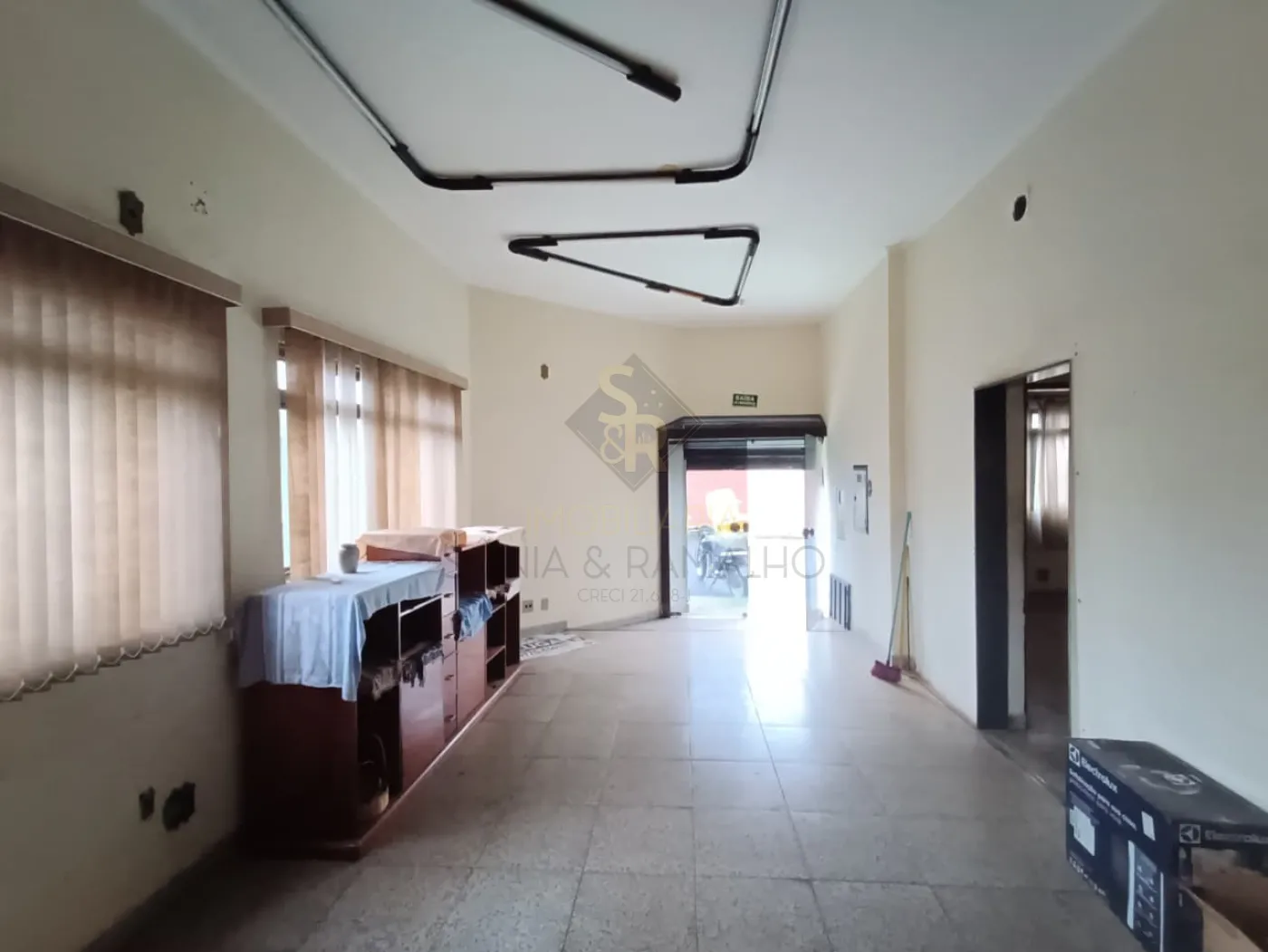 Alugar Im&oacute;veis Comerciais / Im&oacute;vel comercial em Ribeir&atilde;o Preto R$ 3.500,00 - Foto 1