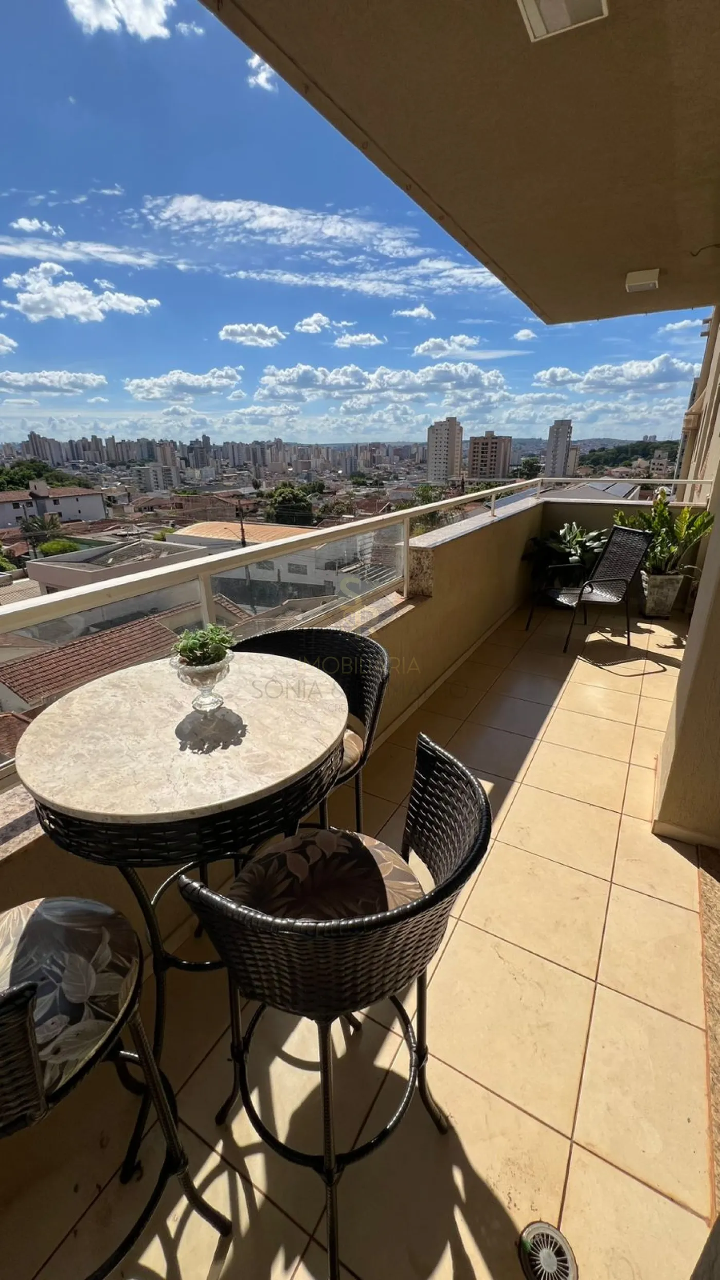 Comprar Apartamentos / Padr&atilde;o em Ribeir&atilde;o Preto R$ 499.000,00 - Foto 3