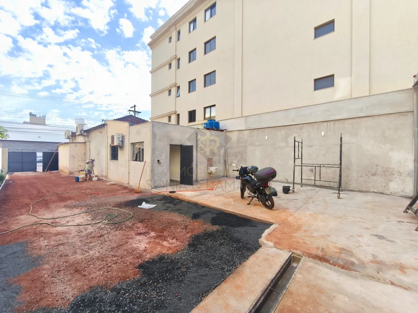 Alugar Im&oacute;veis Comerciais / Im&oacute;vel comercial em Ribeir&atilde;o Preto R$ 4.500,00 - Foto 1