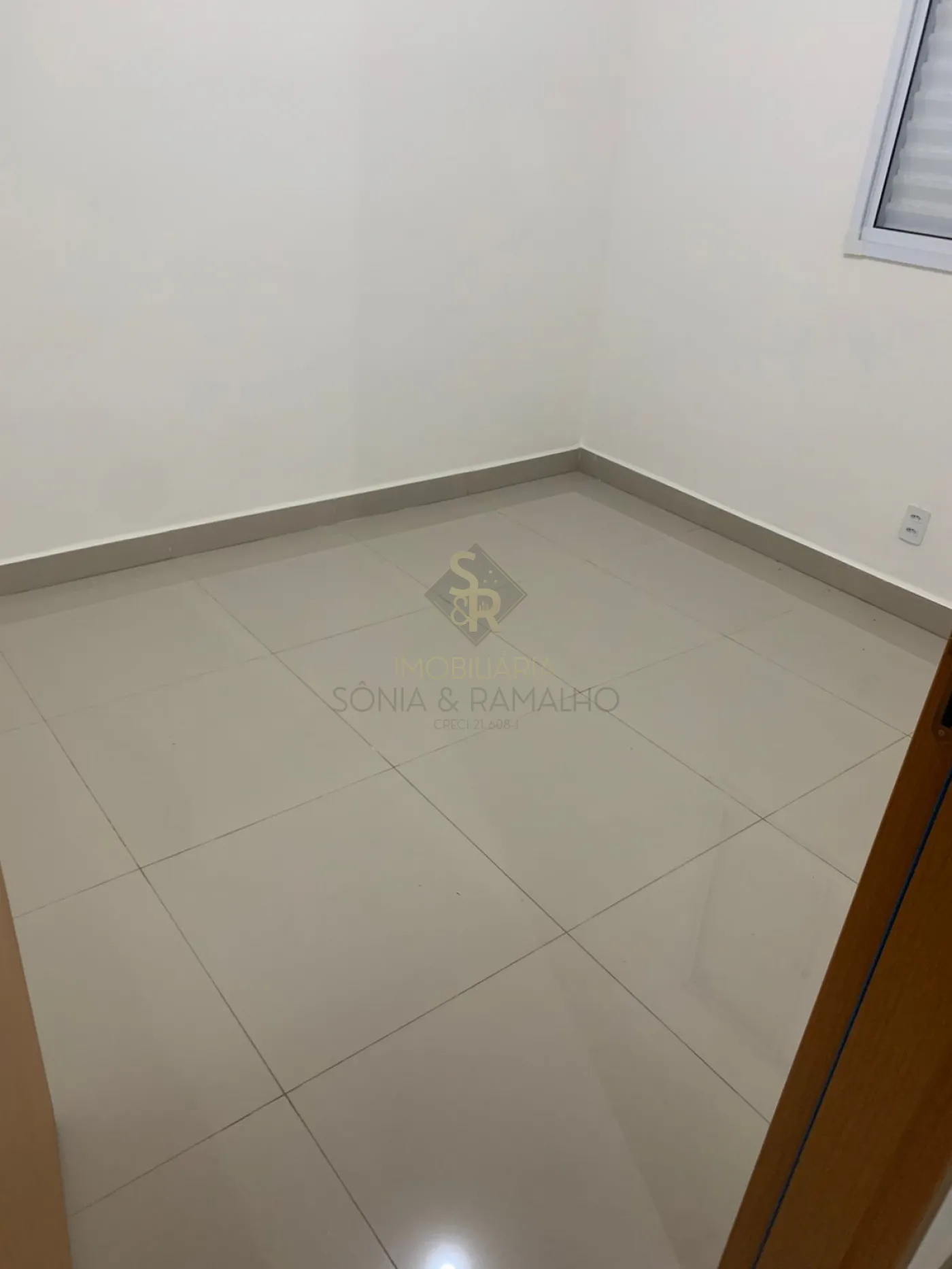 Comprar Apartamentos / Padr&atilde;o em Ribeir&atilde;o Preto R$ 190.000,00 - Foto 8