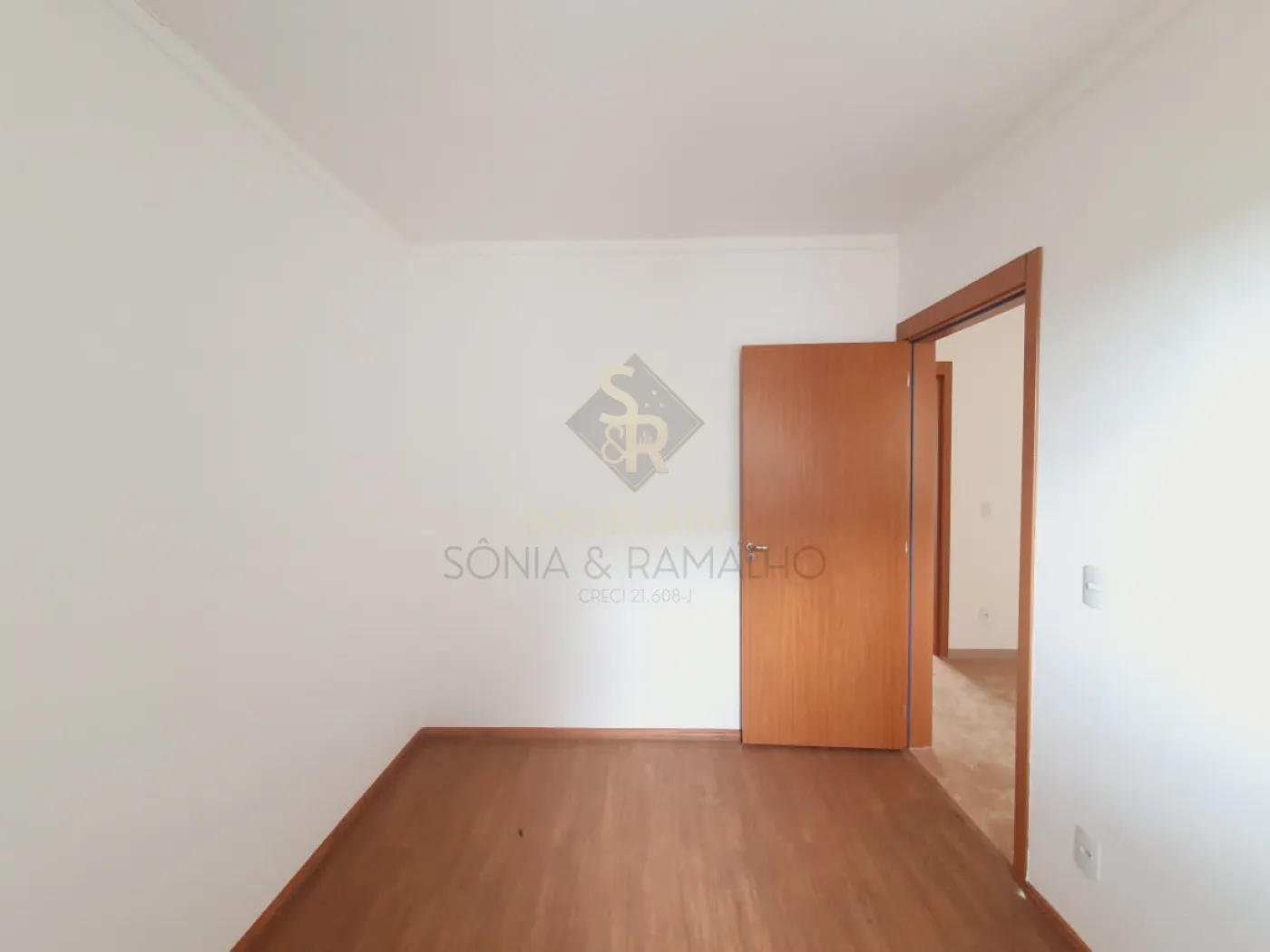 Comprar Apartamentos / Padr&atilde;o em Ribeir&atilde;o Preto R$ 185.000,00 - Foto 11