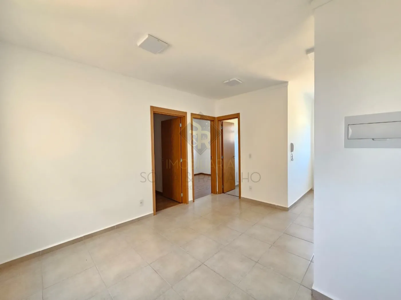 Comprar Apartamentos / Padr&atilde;o em Ribeir&atilde;o Preto R$ 180.000,00 - Foto 1