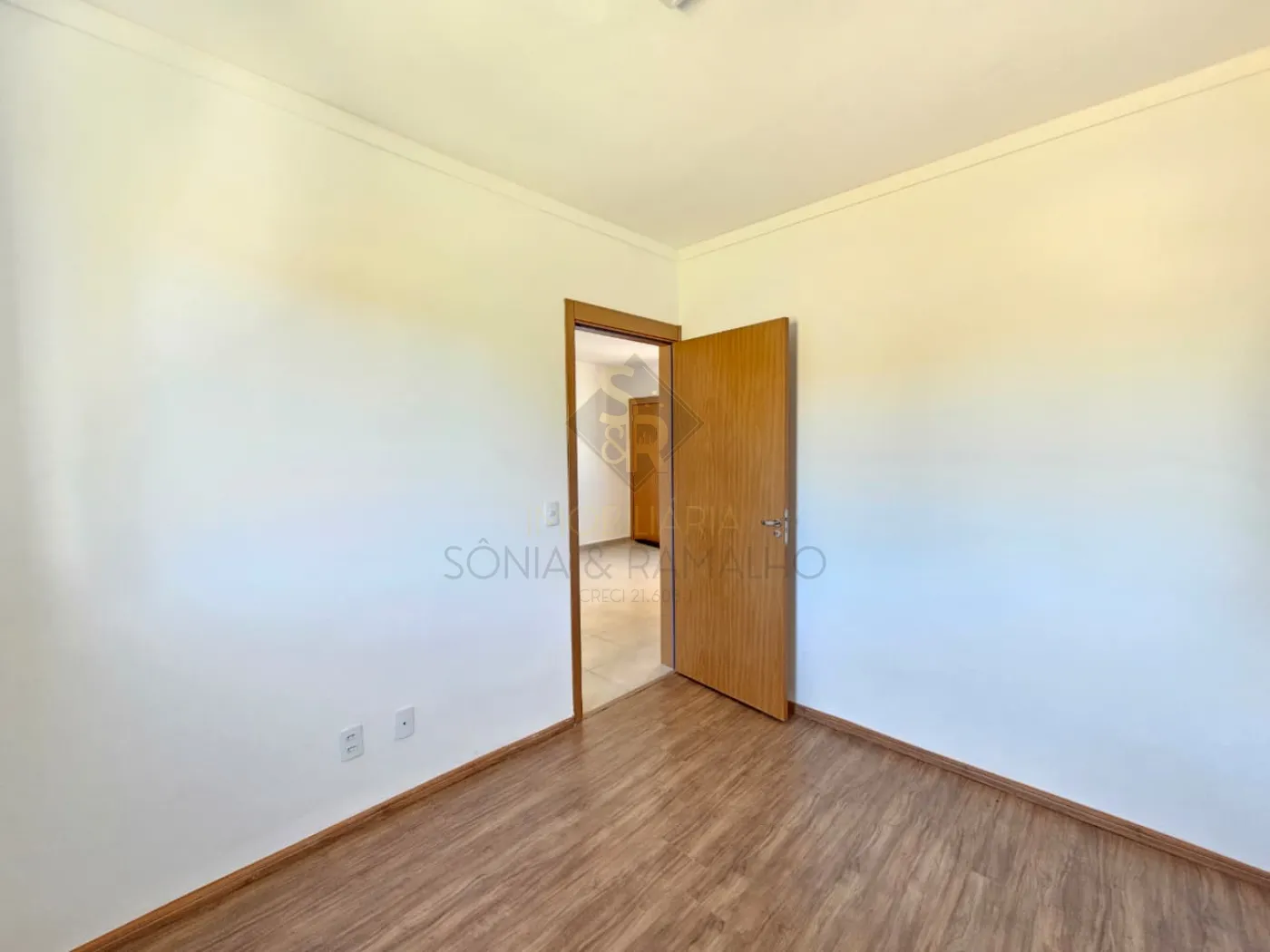 Comprar Apartamentos / Padr&atilde;o em Ribeir&atilde;o Preto R$ 180.000,00 - Foto 15