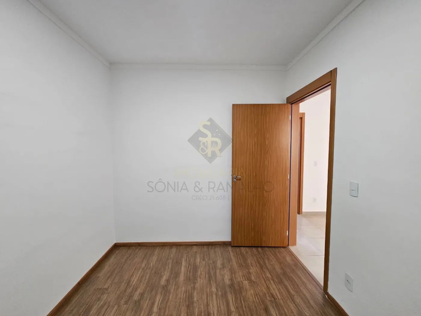 Comprar Apartamentos / Padr&atilde;o em Ribeir&atilde;o Preto R$ 180.000,00 - Foto 23