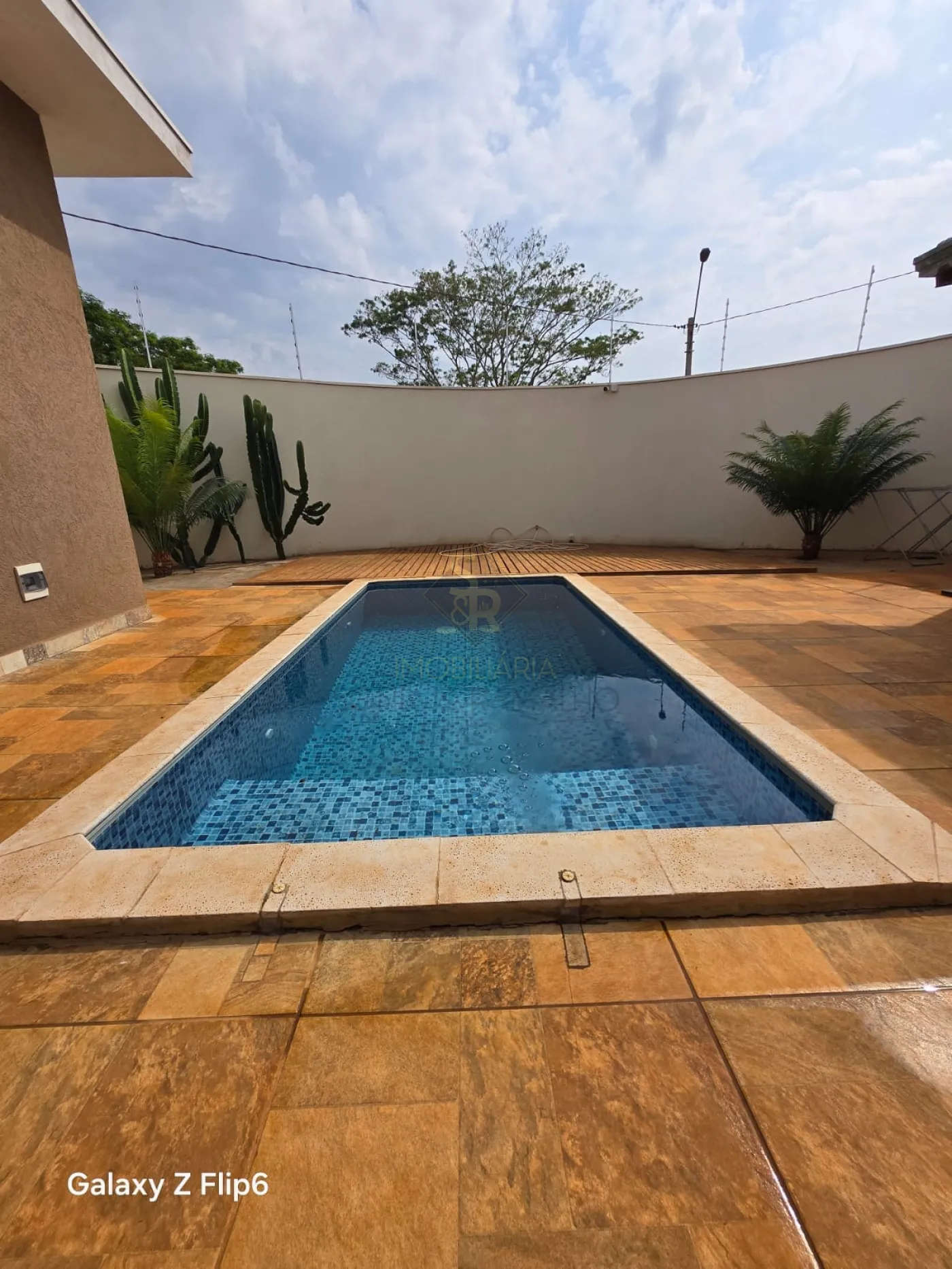 Comprar Casas Residenciais / Padr&atilde;o em Bonfim Paulista (Ribeir&atilde;o Preto) R$ 750.000,00 - Foto 2