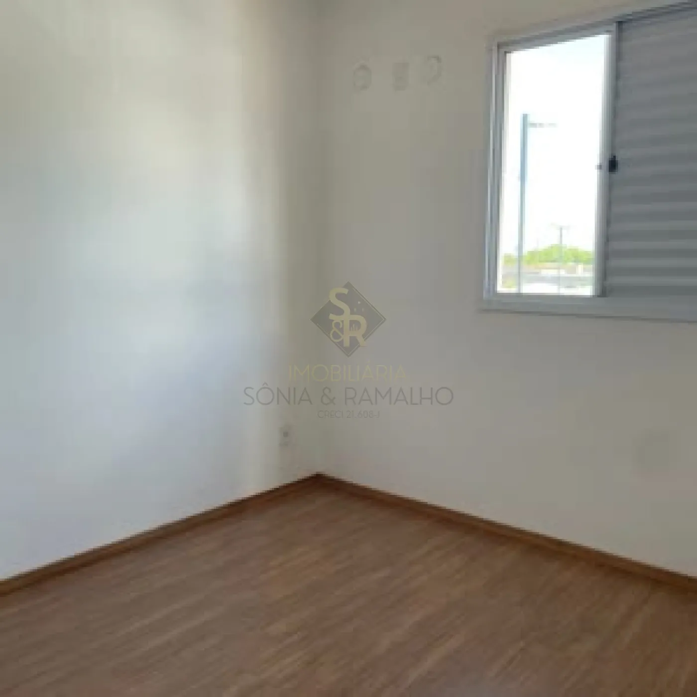 Alugar Apartamentos / Padr&atilde;o em Ribeir&atilde;o Preto R$ 1.100,00 - Foto 5