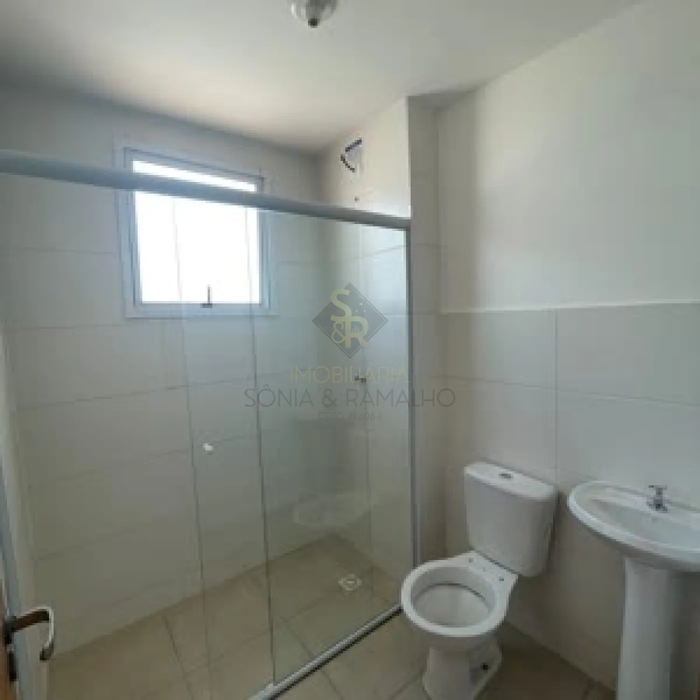 Alugar Apartamentos / Padr&atilde;o em Ribeir&atilde;o Preto R$ 1.100,00 - Foto 8