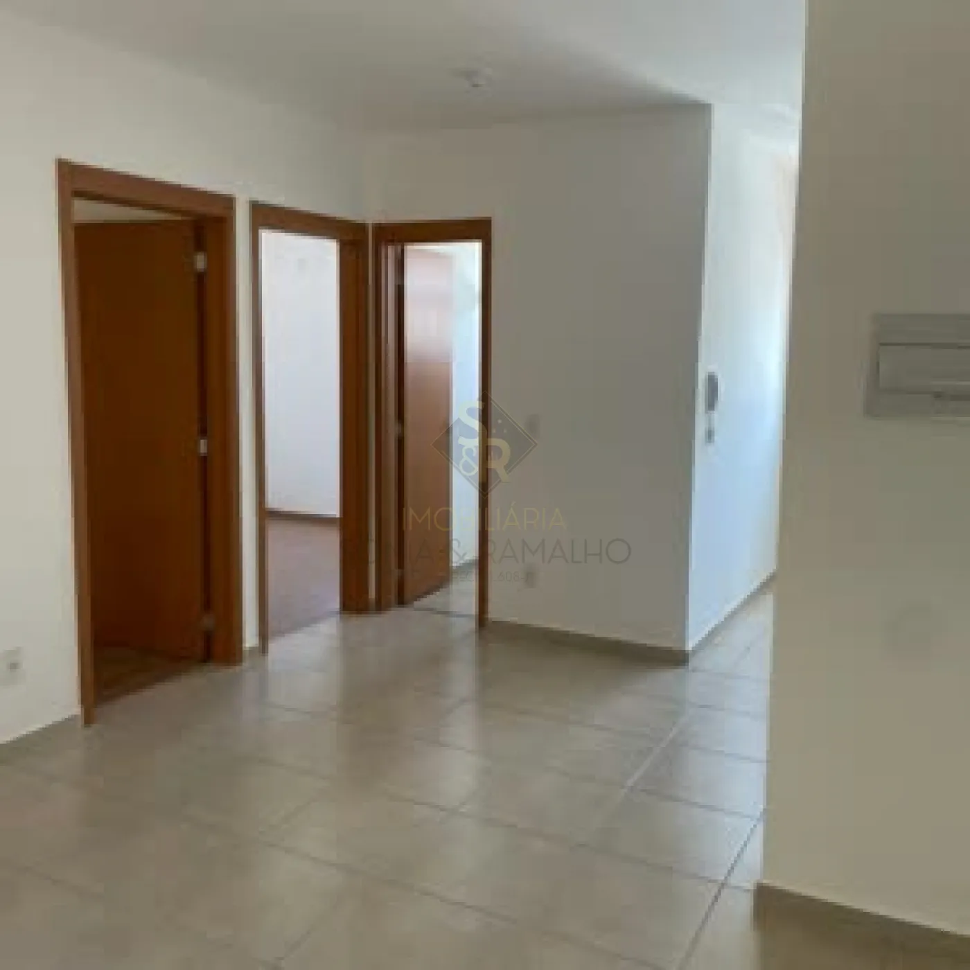 Alugar Apartamentos / Padr&atilde;o em Ribeir&atilde;o Preto R$ 1.100,00 - Foto 2