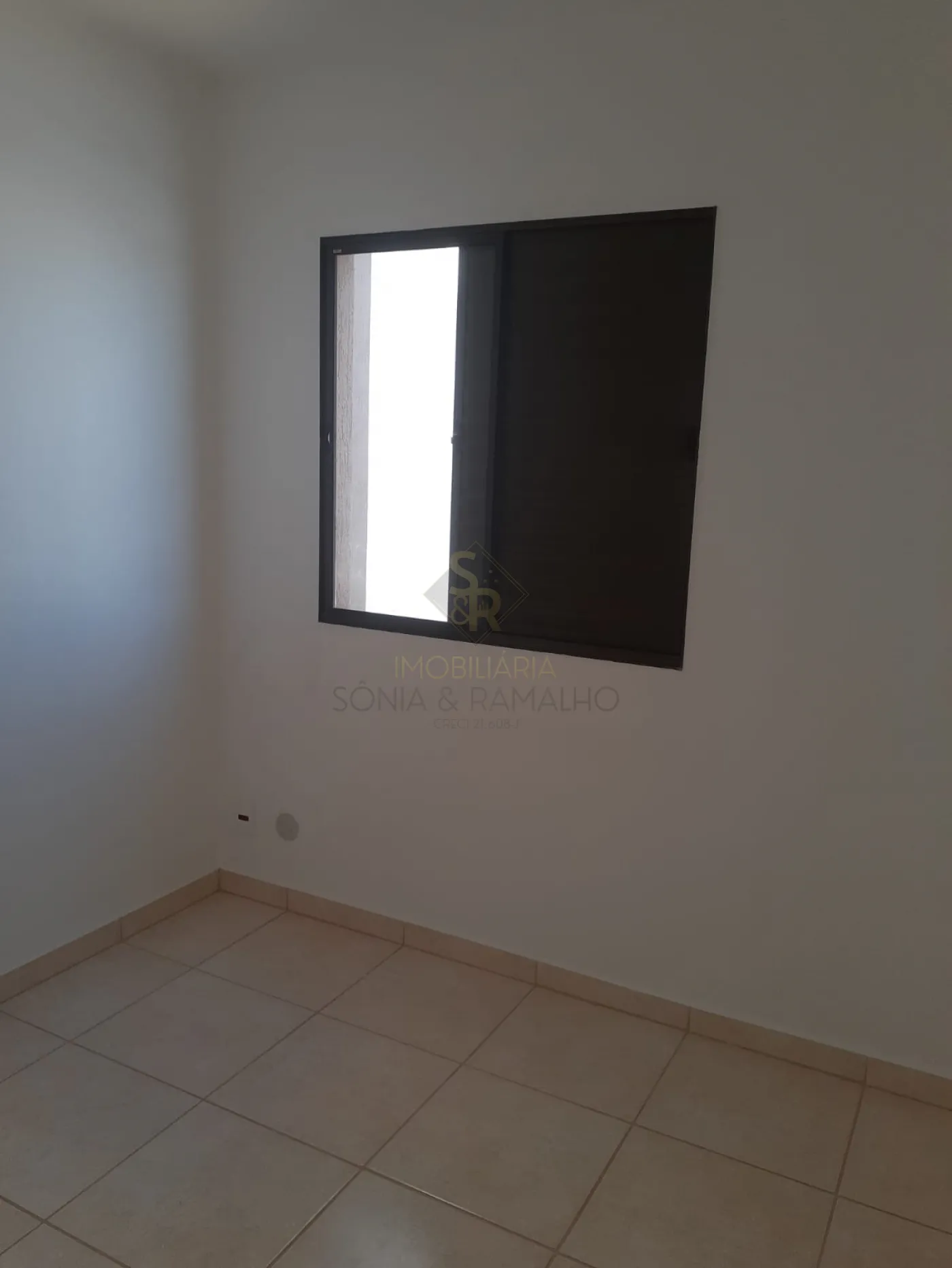 Comprar Apartamentos / Padr&atilde;o em Bonfim Paulista R$ 130.000,00 - Foto 6