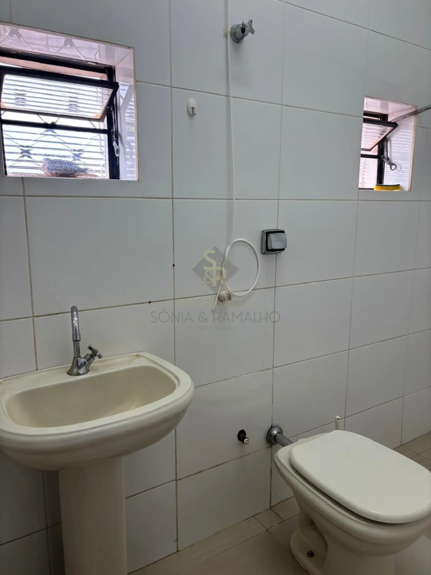 Alugar Im&oacute;veis Comerciais / Sala Comercial em Ribeir&atilde;o Preto R$ 1.600,00 - Foto 7