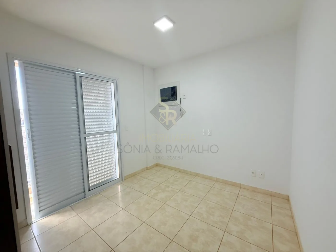 Comprar Apartamentos / Padr&atilde;o em Ribeir&atilde;o Preto R$ 295.000,00 - Foto 13