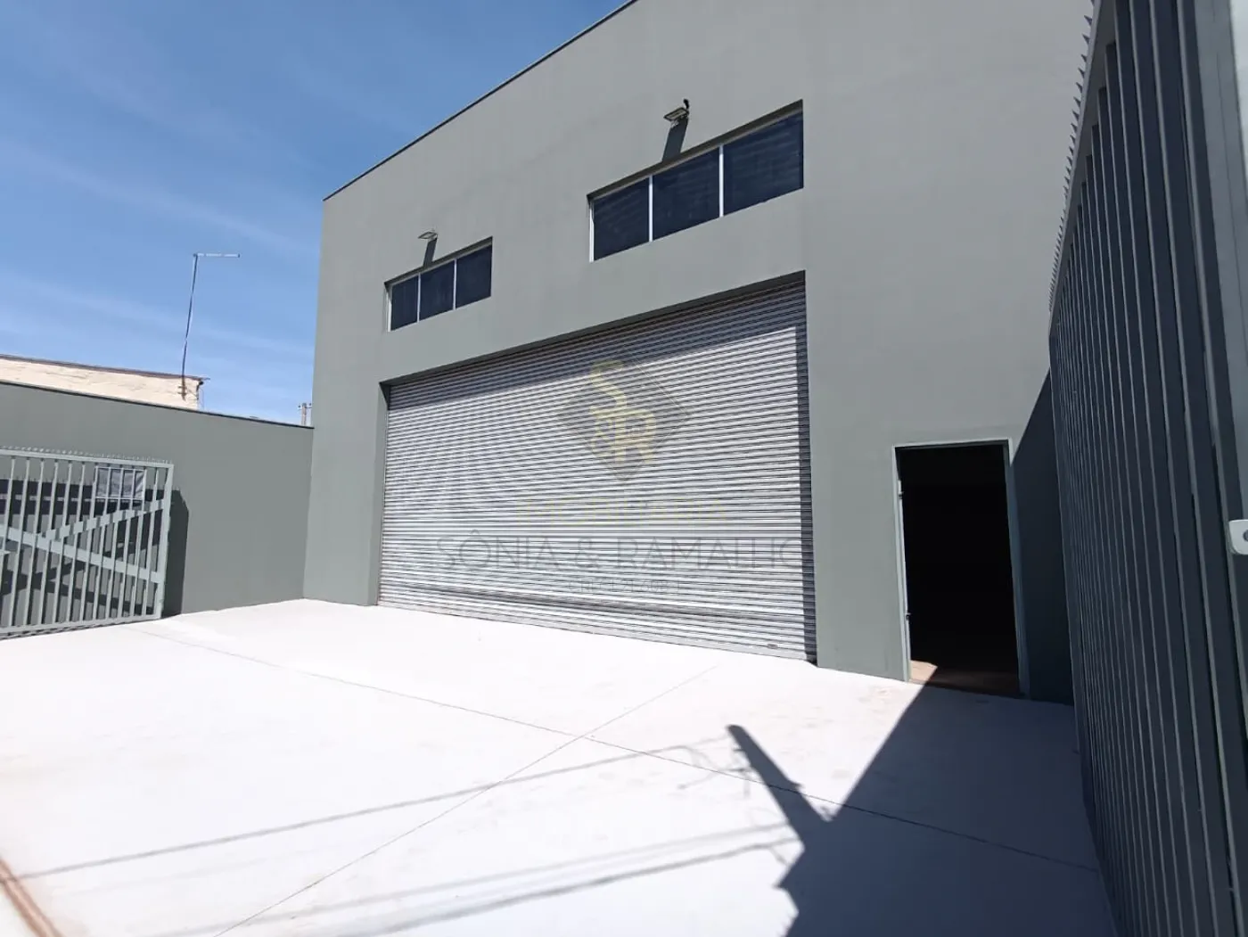 Alugar Im&oacute;veis Comerciais / Galp&atilde;o Comercial em Ribeir&atilde;o Preto R$ 8.000,00 - Foto 2