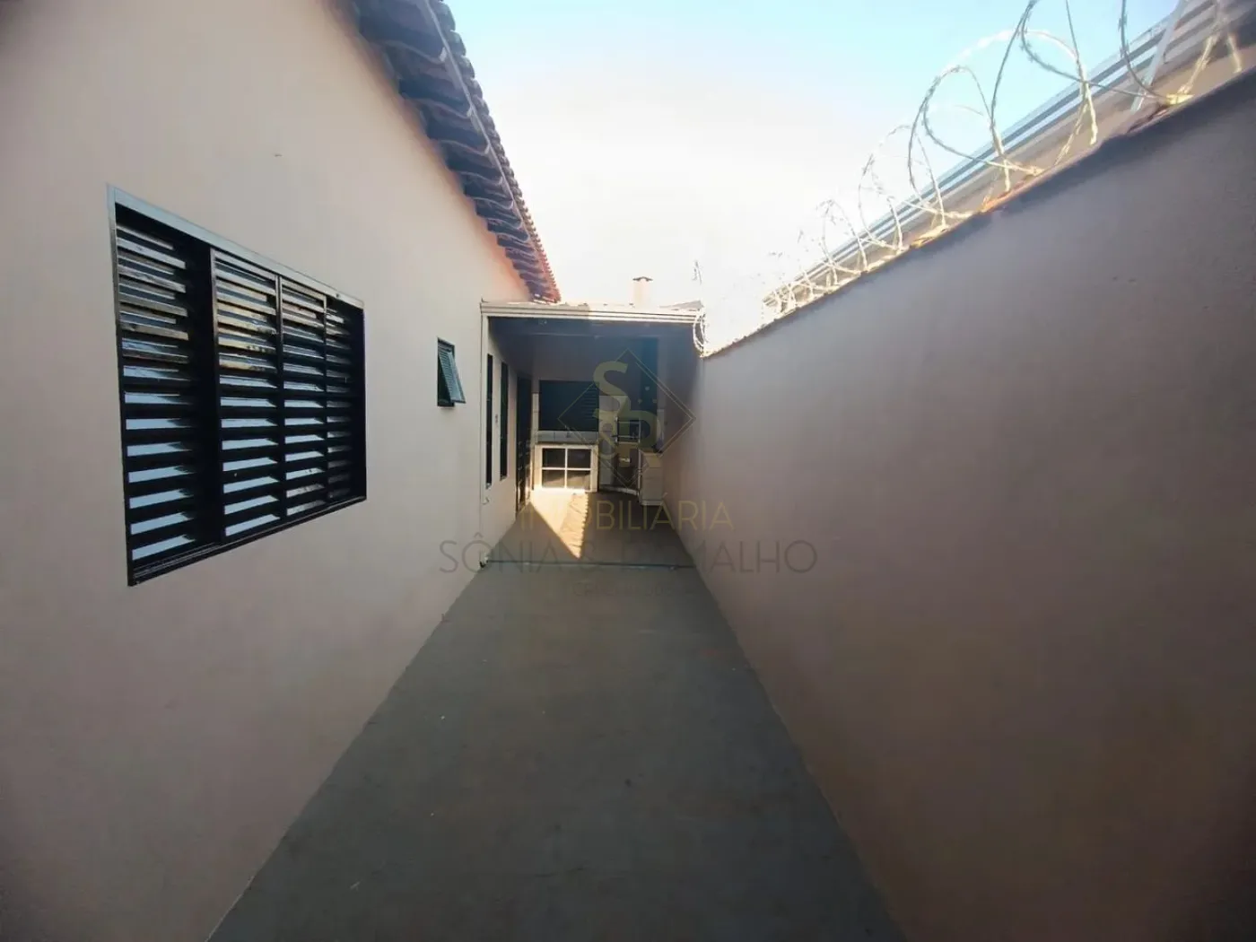Comprar Casas Residenciais / Padr&atilde;o em Ribeir&atilde;o Preto R$ 330.000,00 - Foto 9