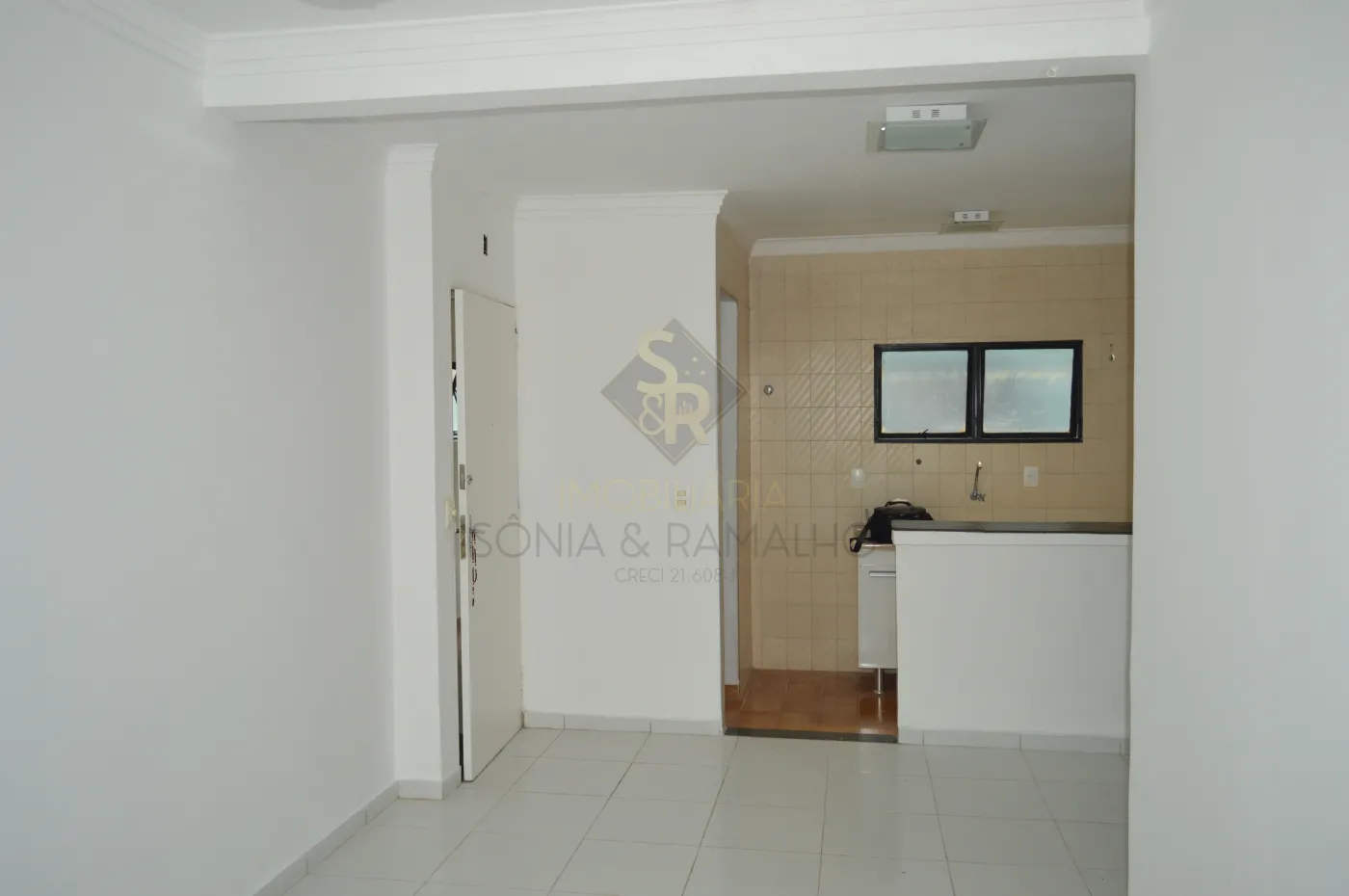 Comprar Apartamentos / Padr&atilde;o em Ribeir&atilde;o Preto R$ 150.000,00 - Foto 2