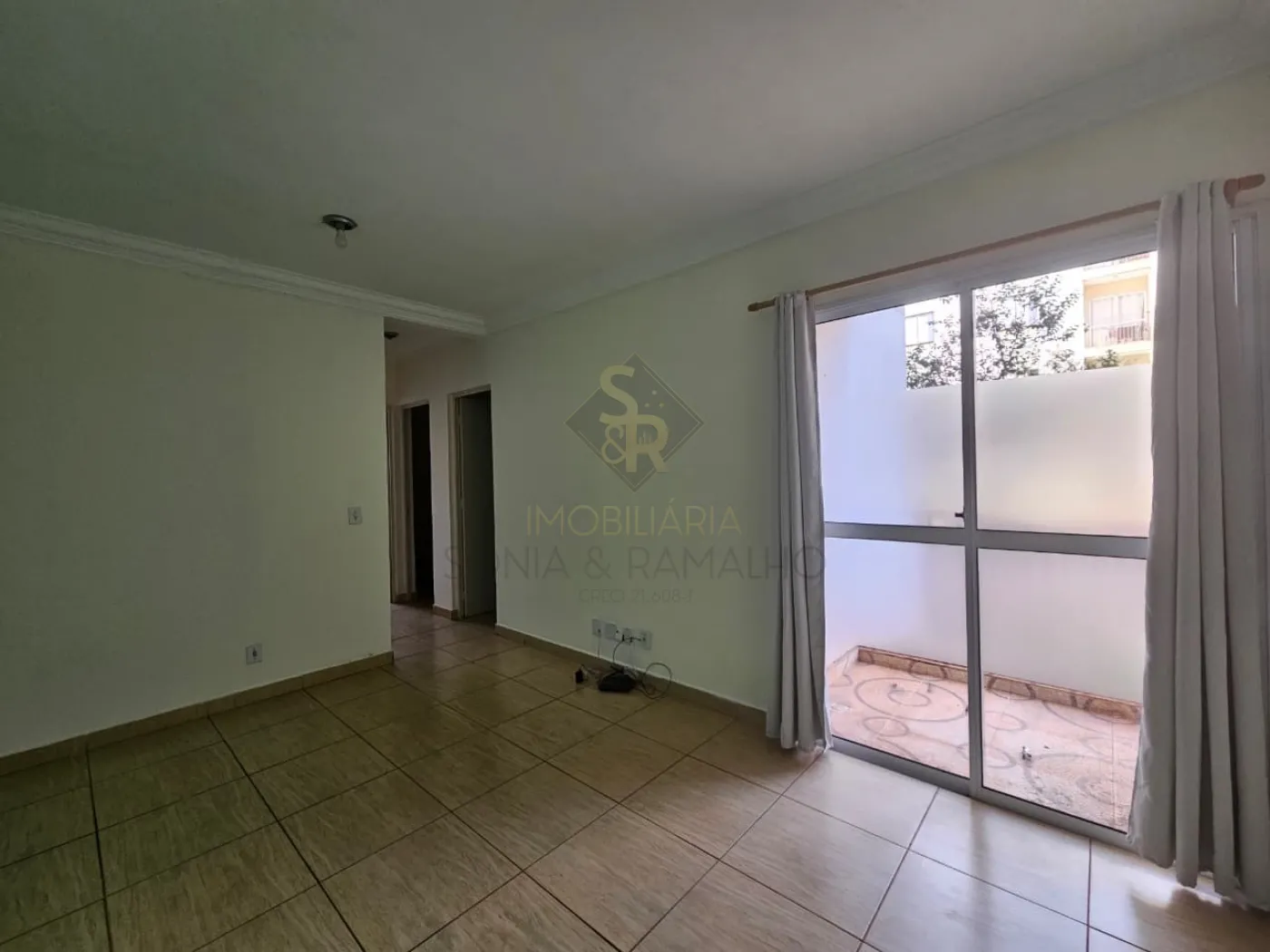 Alugar Apartamentos / Padr&atilde;o em Ribeir&atilde;o Preto R$ 1.350,00 - Foto 4