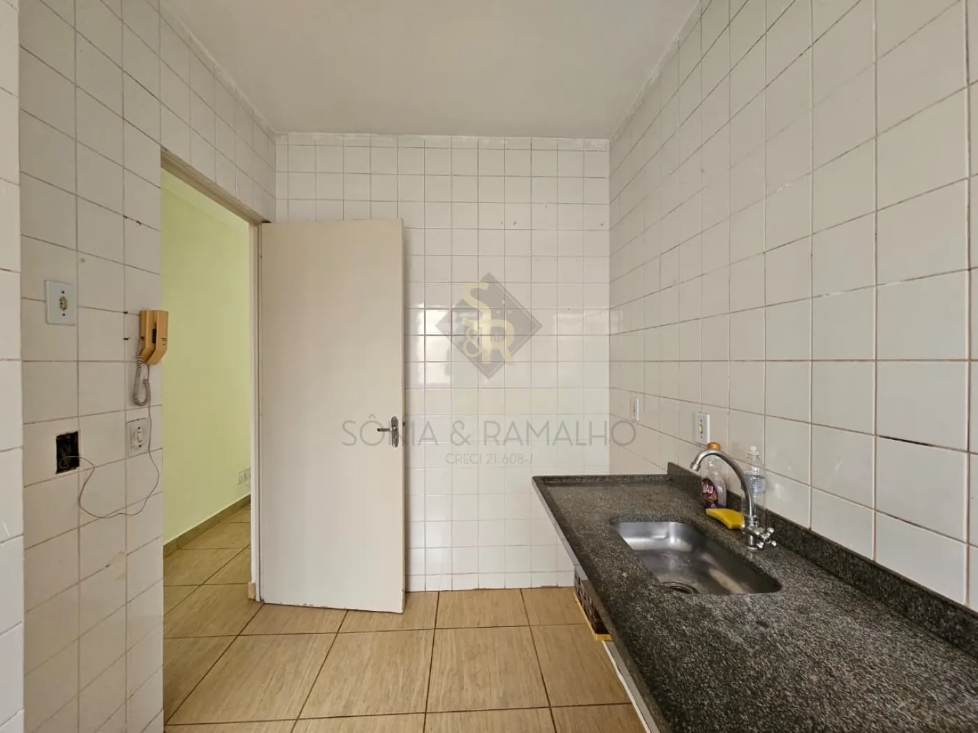 Alugar Apartamentos / Padr&atilde;o em Ribeir&atilde;o Preto R$ 1.350,00 - Foto 8