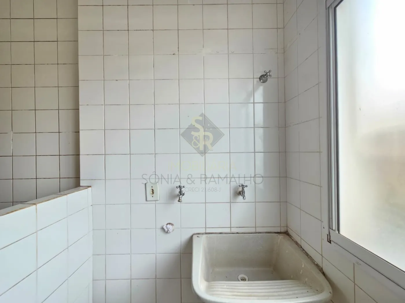 Alugar Apartamentos / Padr&atilde;o em Ribeir&atilde;o Preto R$ 1.350,00 - Foto 17