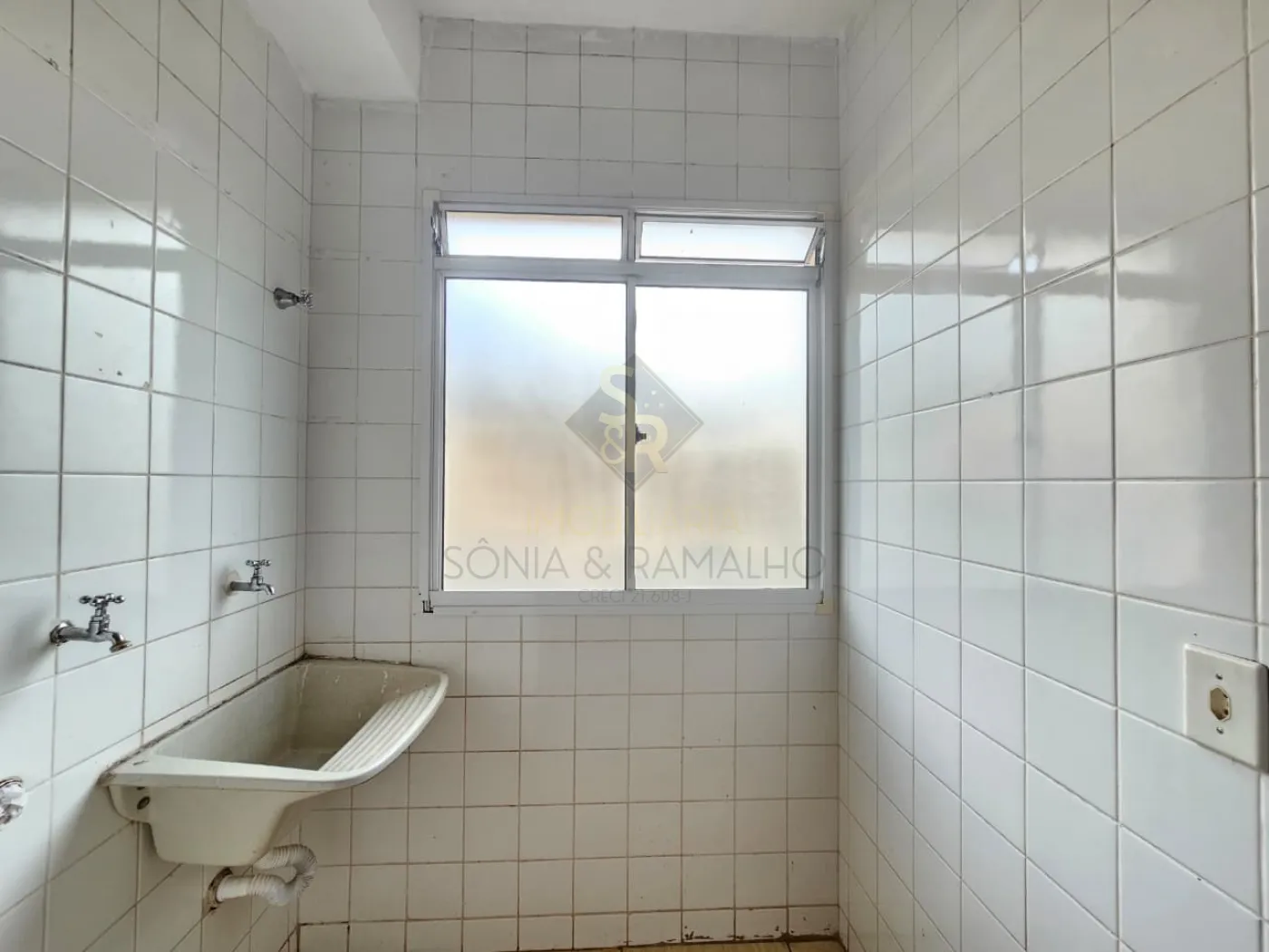 Alugar Apartamentos / Padr&atilde;o em Ribeir&atilde;o Preto R$ 1.350,00 - Foto 18