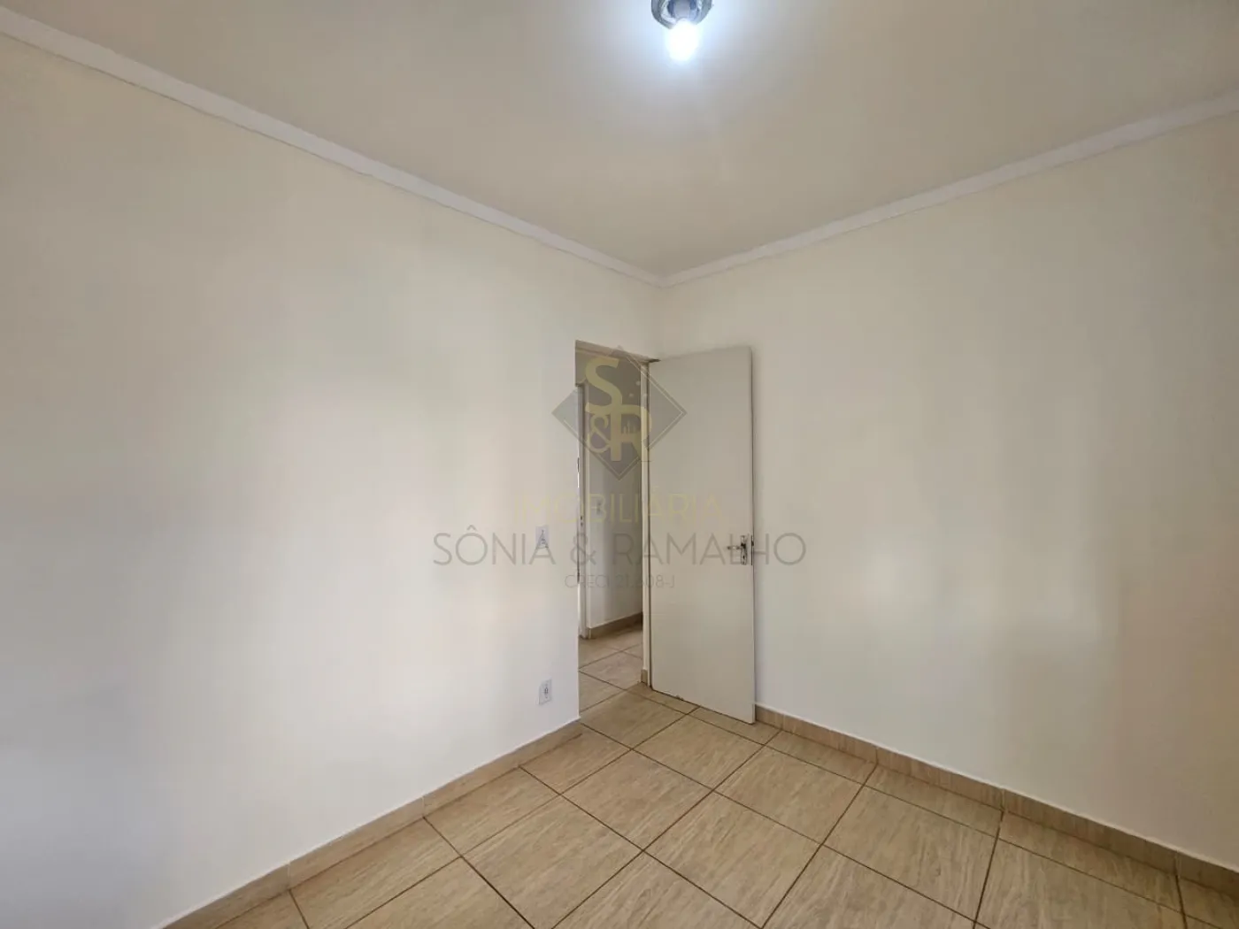 Alugar Apartamentos / Padr&atilde;o em Ribeir&atilde;o Preto R$ 1.350,00 - Foto 15