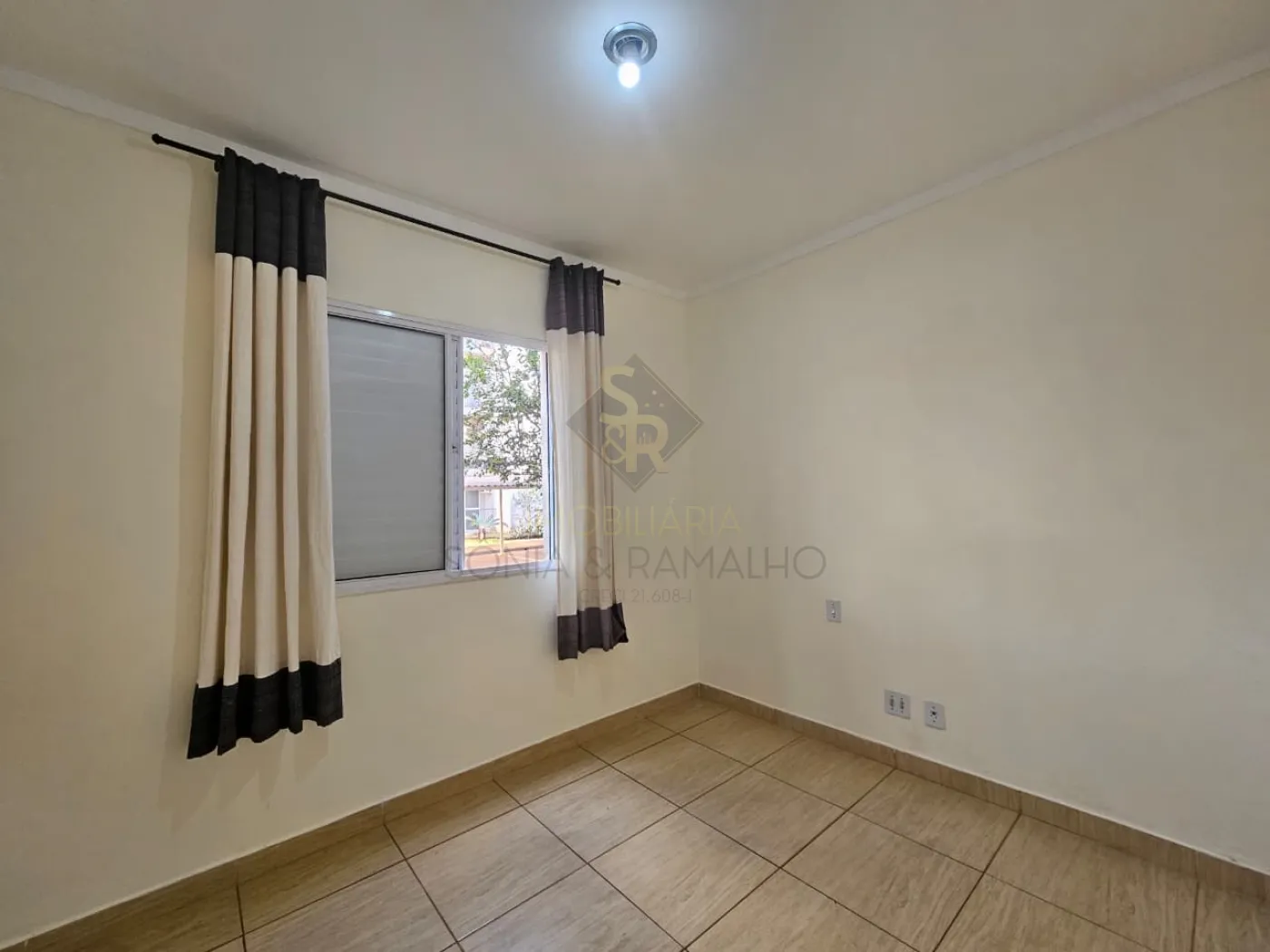 Alugar Apartamentos / Padr&atilde;o em Ribeir&atilde;o Preto R$ 1.350,00 - Foto 10