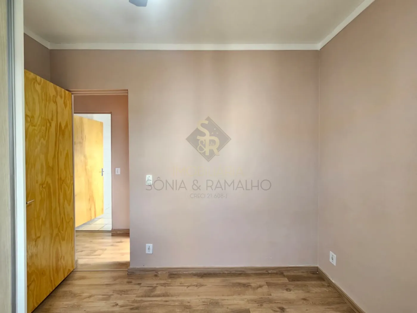 Comprar Apartamentos / Padr&atilde;o em Ribeir&atilde;o Preto R$ 160.000,00 - Foto 21