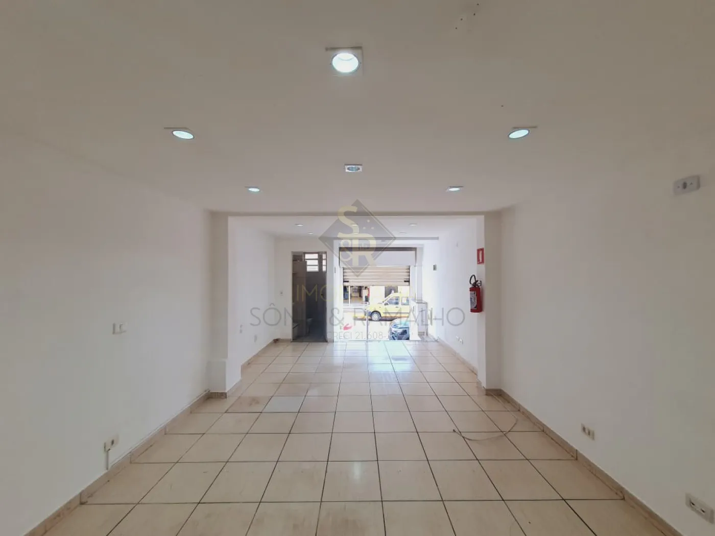 Alugar Im&oacute;veis Comerciais / Sal&atilde;o Comercial em Ribeir&atilde;o Preto R$ 2.800,00 - Foto 6