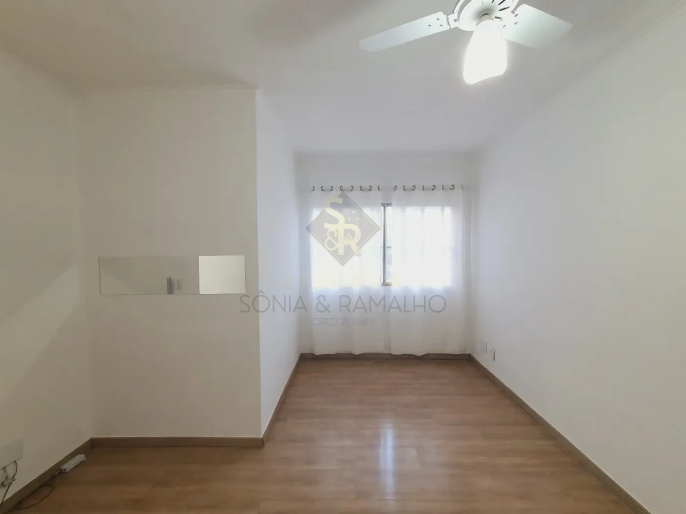 Alugar Apartamentos / Padr&atilde;o em Ribeir&atilde;o Preto R$ 1.400,00 - Foto 2