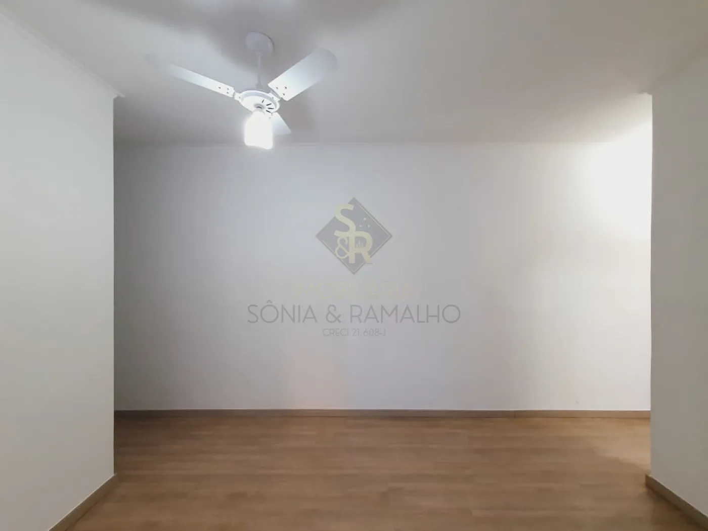 Alugar Apartamentos / Padr&atilde;o em Ribeir&atilde;o Preto R$ 1.400,00 - Foto 4