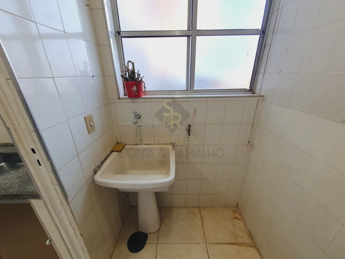 Alugar Apartamentos / Padr&atilde;o em Ribeir&atilde;o Preto R$ 1.400,00 - Foto 8