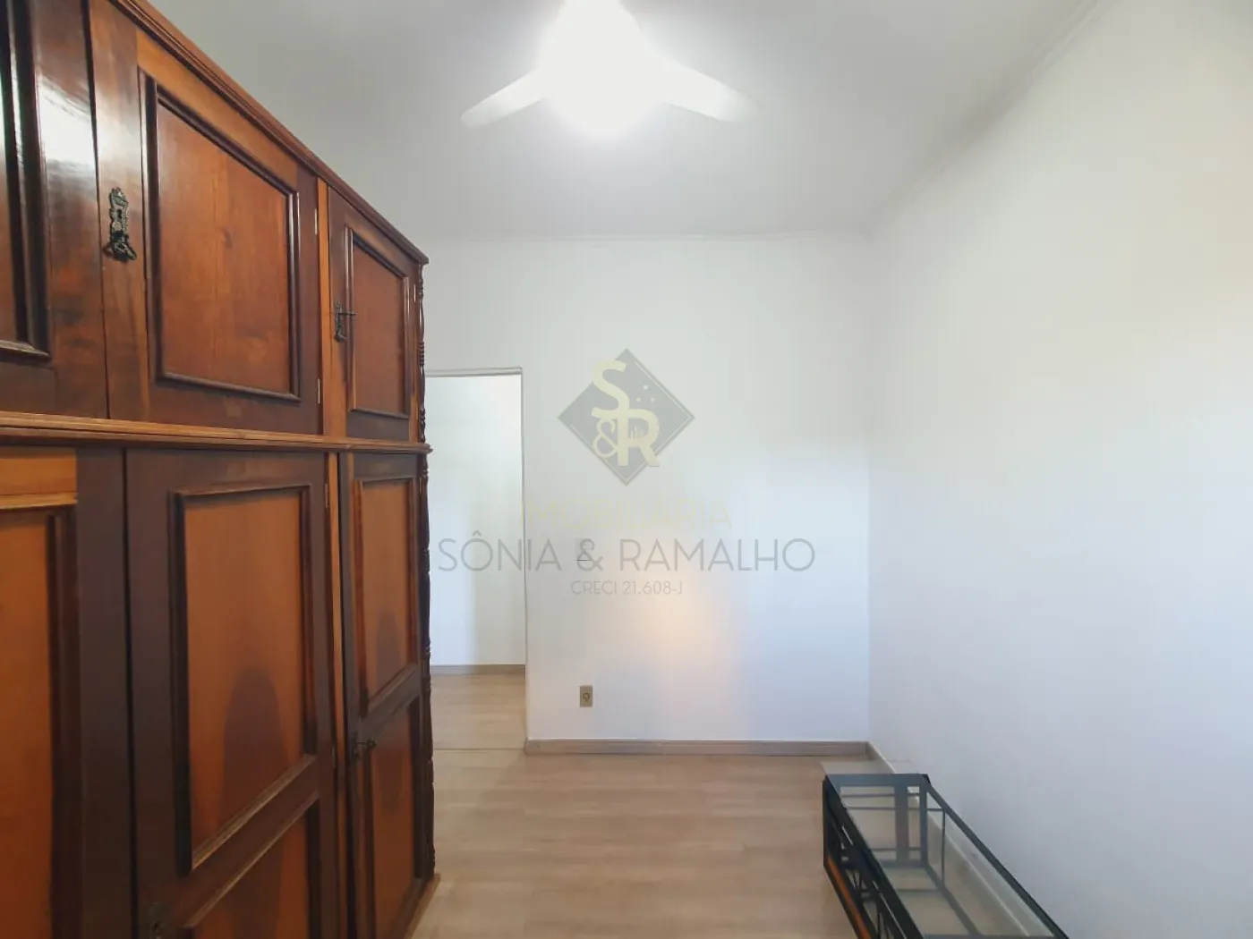 Alugar Apartamentos / Padr&atilde;o em Ribeir&atilde;o Preto R$ 1.400,00 - Foto 12