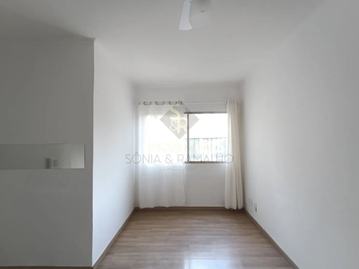 Alugar Apartamentos / Padr&atilde;o em Ribeir&atilde;o Preto R$ 1.600,00 - Foto 4