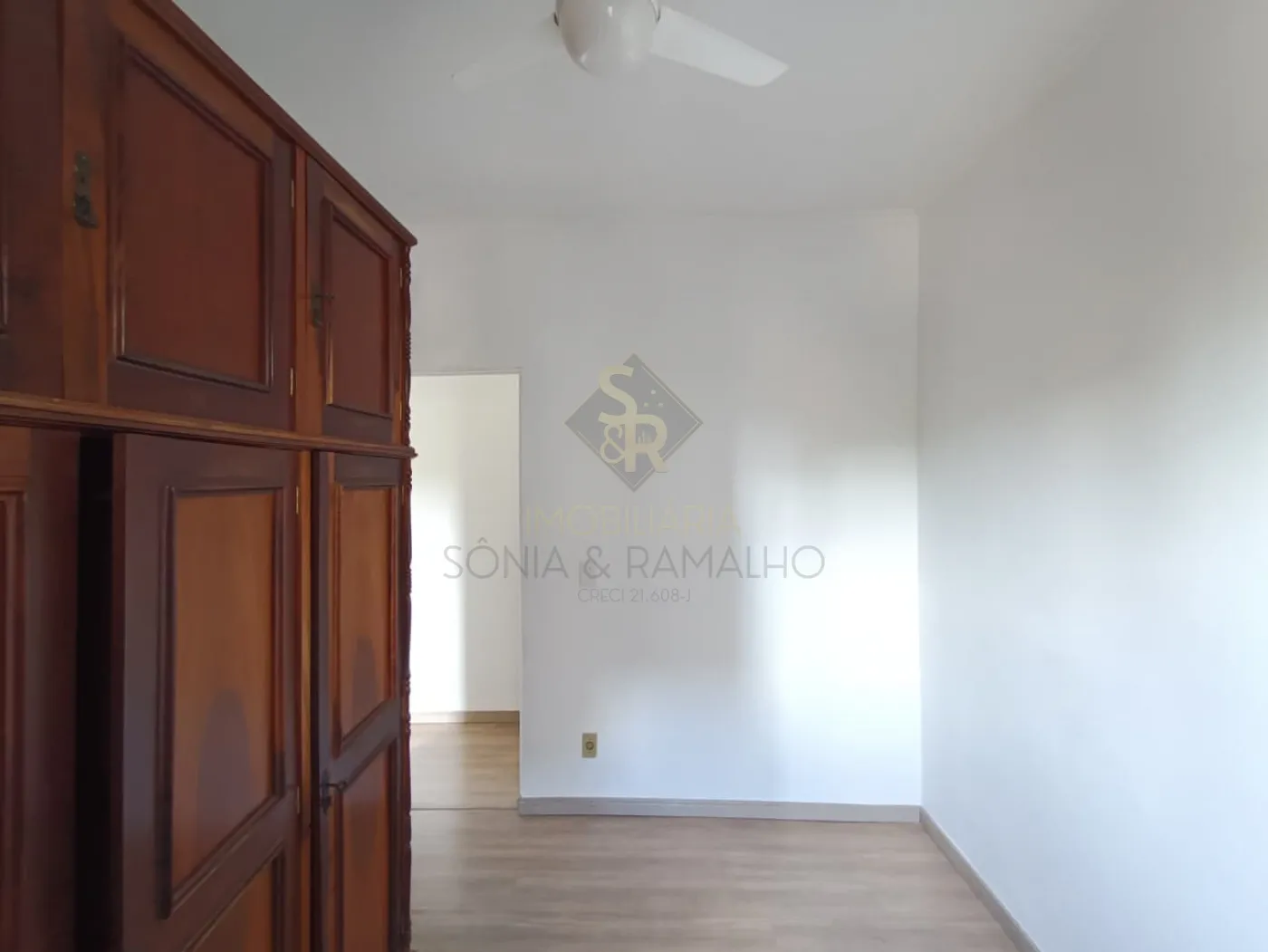 Alugar Apartamentos / Padr&atilde;o em Ribeir&atilde;o Preto R$ 1.600,00 - Foto 12