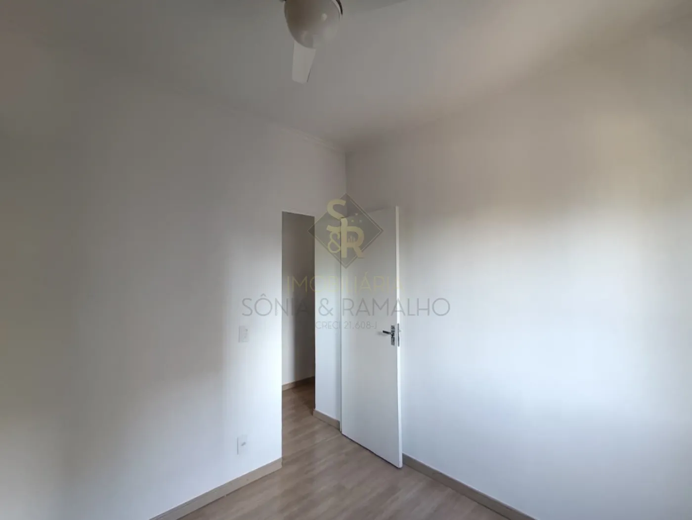 Alugar Apartamentos / Padr&atilde;o em Ribeir&atilde;o Preto R$ 1.600,00 - Foto 14