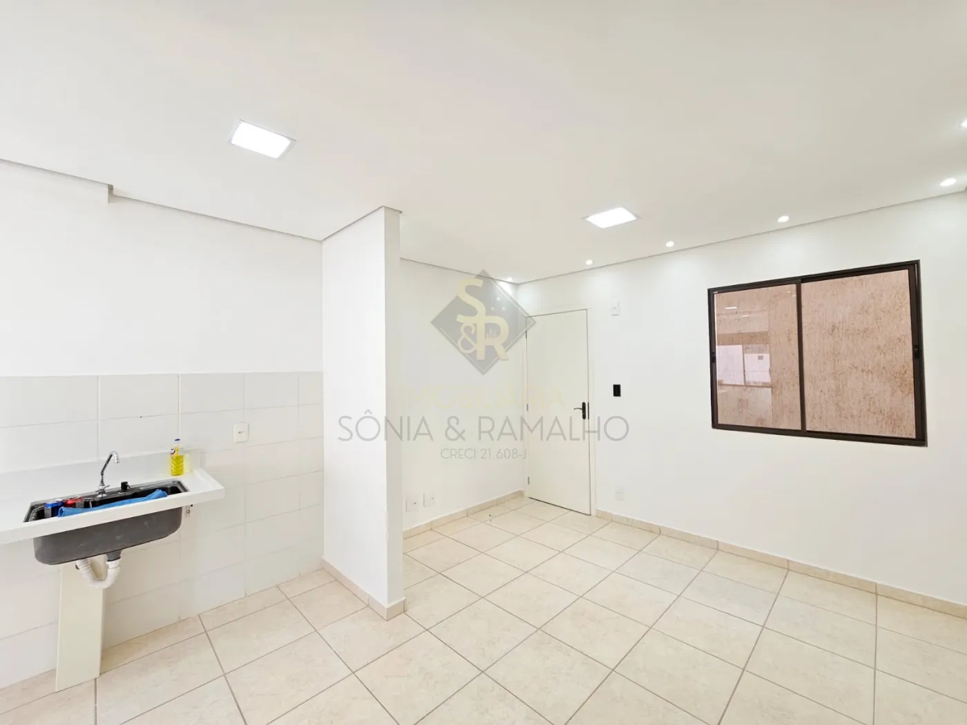 Alugar Apartamentos / Padr&atilde;o em Bonfim Paulista R$ 1.350,00 - Foto 5