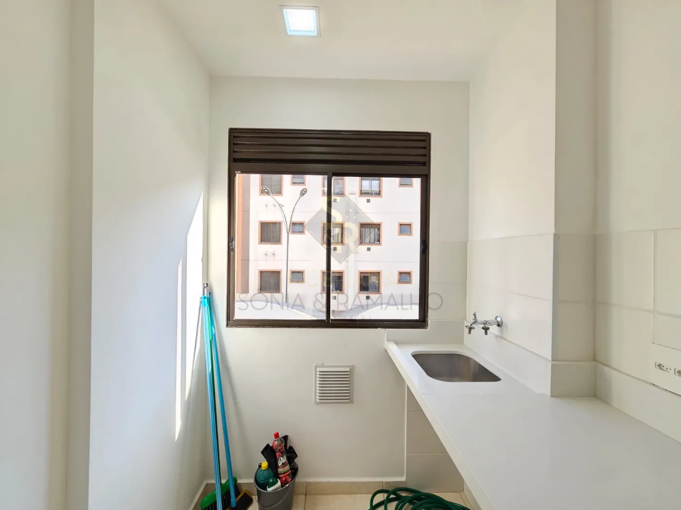 Alugar Apartamentos / Padr&atilde;o em Bonfim Paulista R$ 1.350,00 - Foto 18