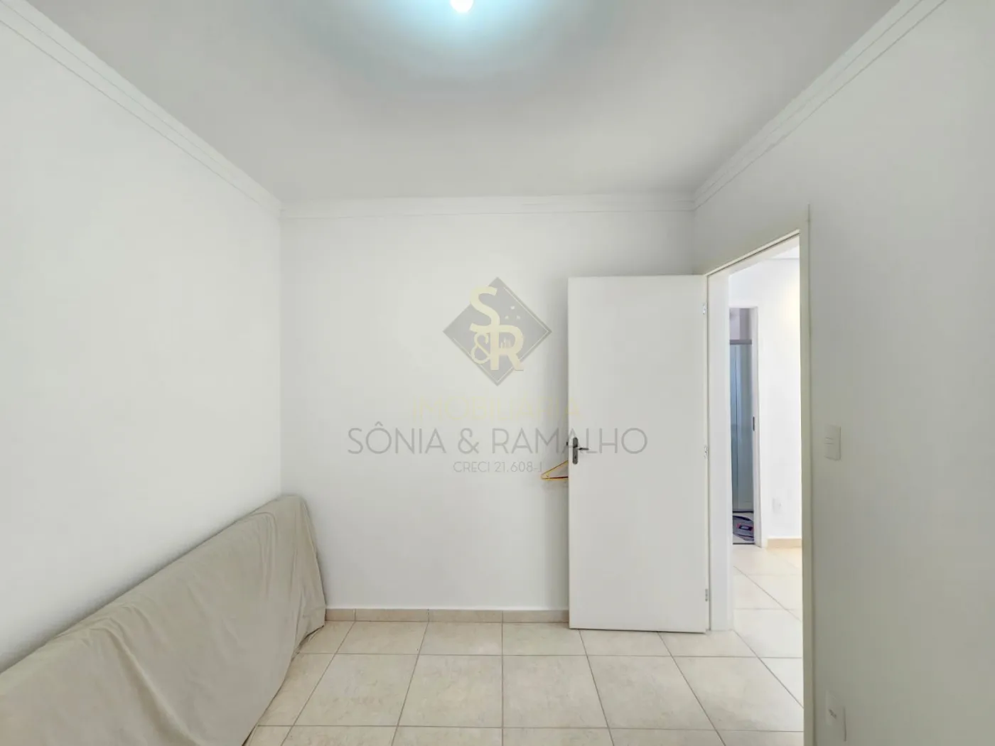 Alugar Apartamentos / Padr&atilde;o em Bonfim Paulista R$ 1.350,00 - Foto 11