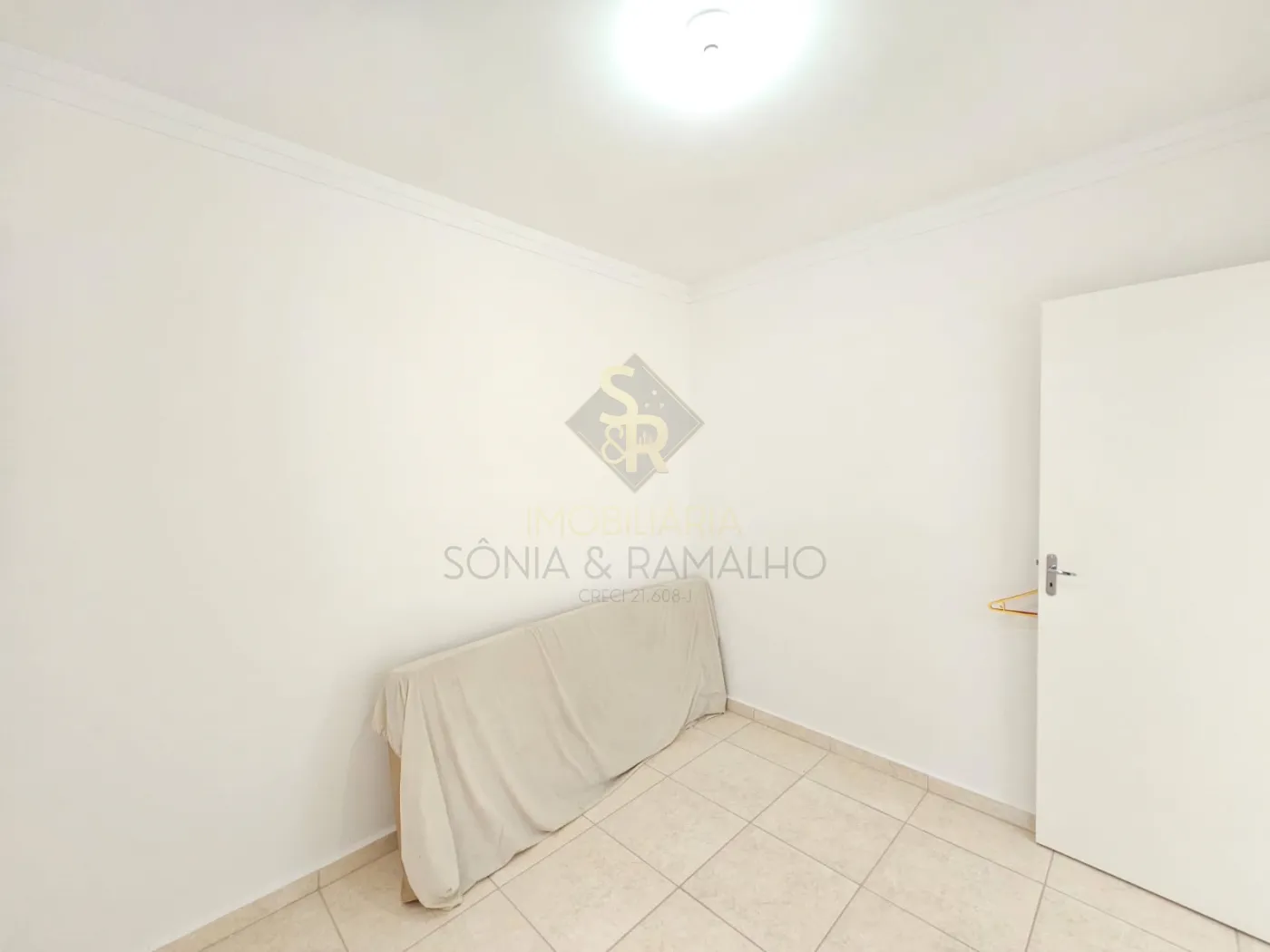 Alugar Apartamentos / Padr&atilde;o em Bonfim Paulista R$ 1.350,00 - Foto 13