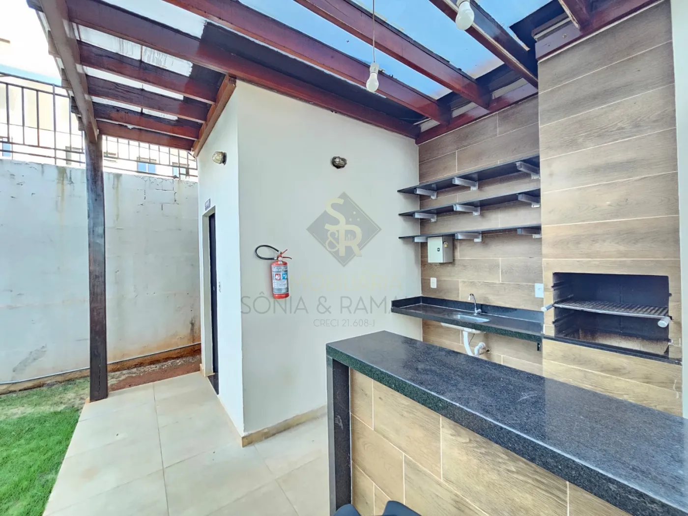 Alugar Apartamentos / Padr&atilde;o em Bonfim Paulista R$ 1.350,00 - Foto 23
