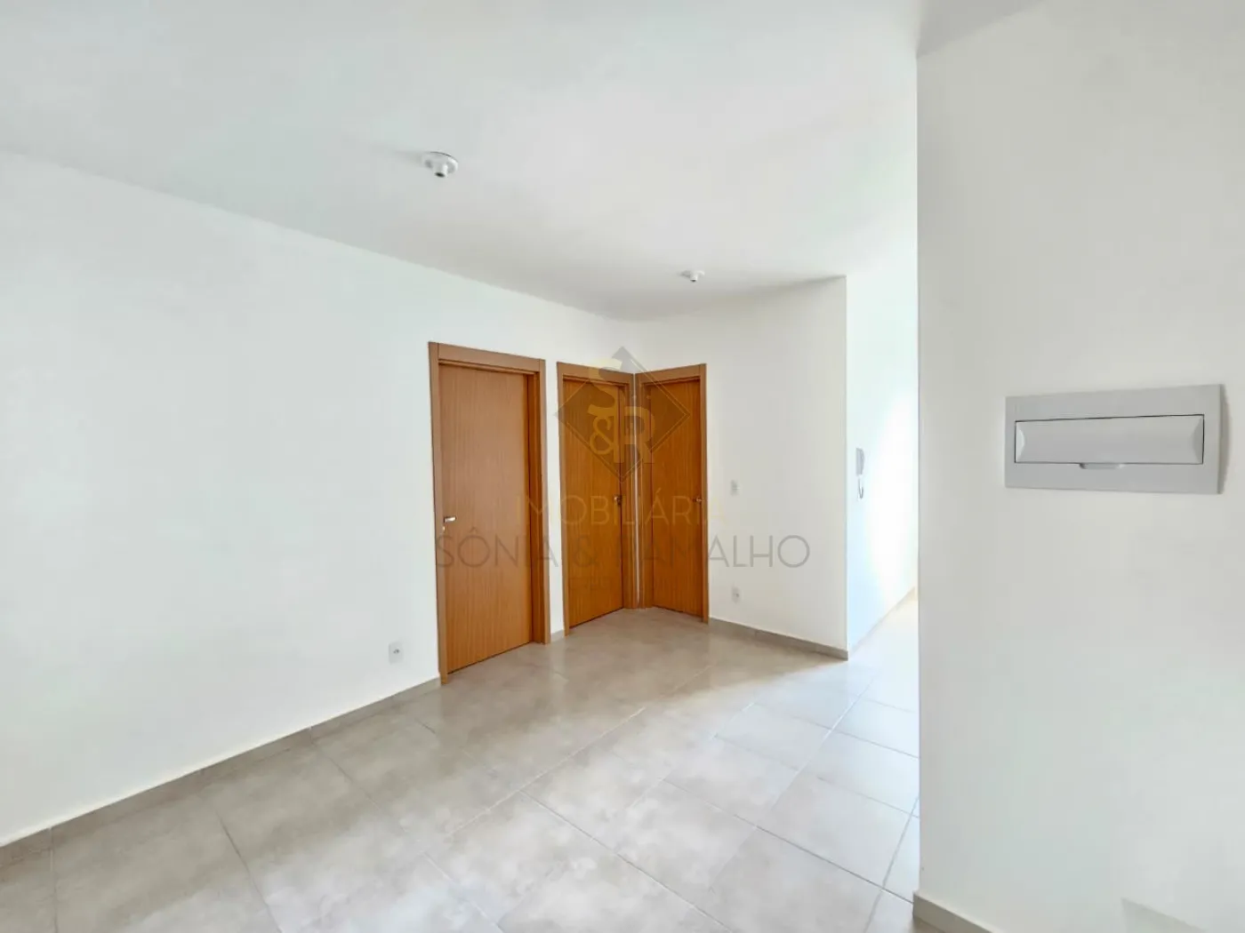 Comprar Apartamentos / Padr&atilde;o em Ribeir&atilde;o Preto R$ 187.000,00 - Foto 2