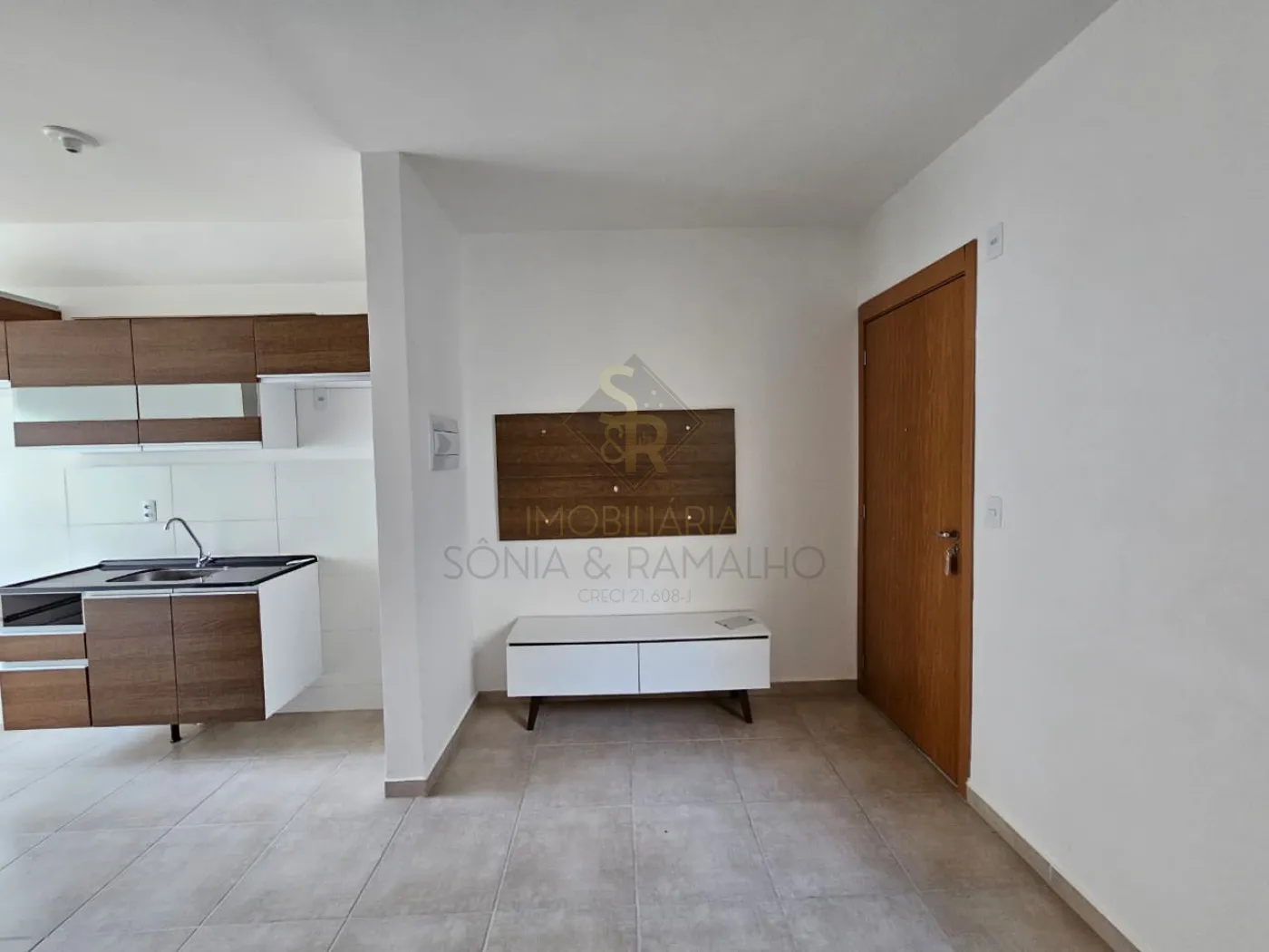 Comprar Apartamentos / Padr&atilde;o em Ribeir&atilde;o Preto R$ 187.000,00 - Foto 4