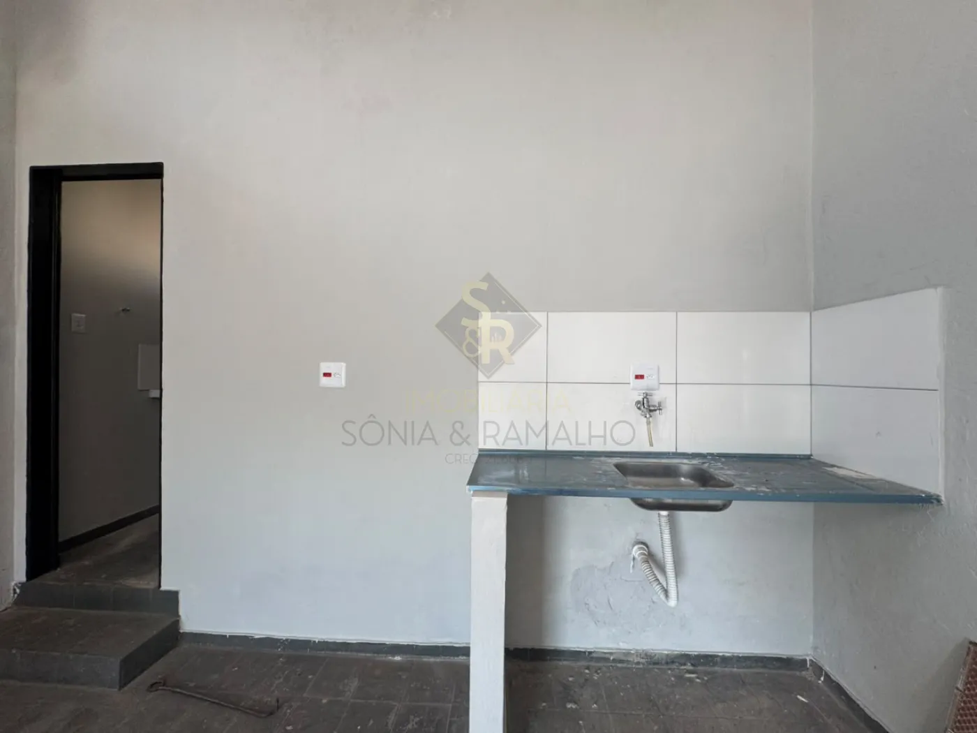 Alugar Im&oacute;veis Comerciais / Sal&atilde;o Comercial em Ribeir&atilde;o Preto R$ 920,00 - Foto 9