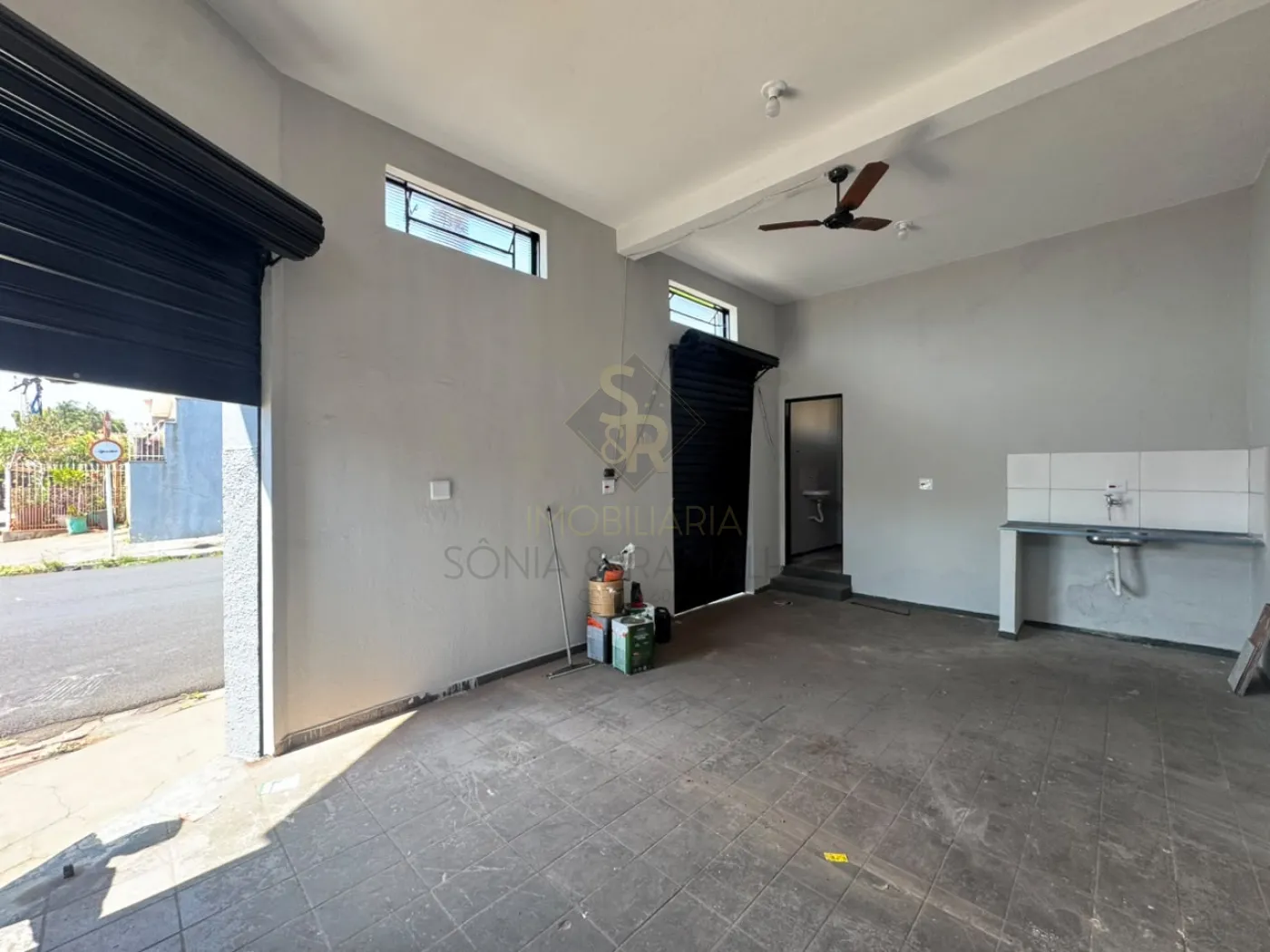 Alugar Im&oacute;veis Comerciais / Sal&atilde;o Comercial em Ribeir&atilde;o Preto R$ 920,00 - Foto 6