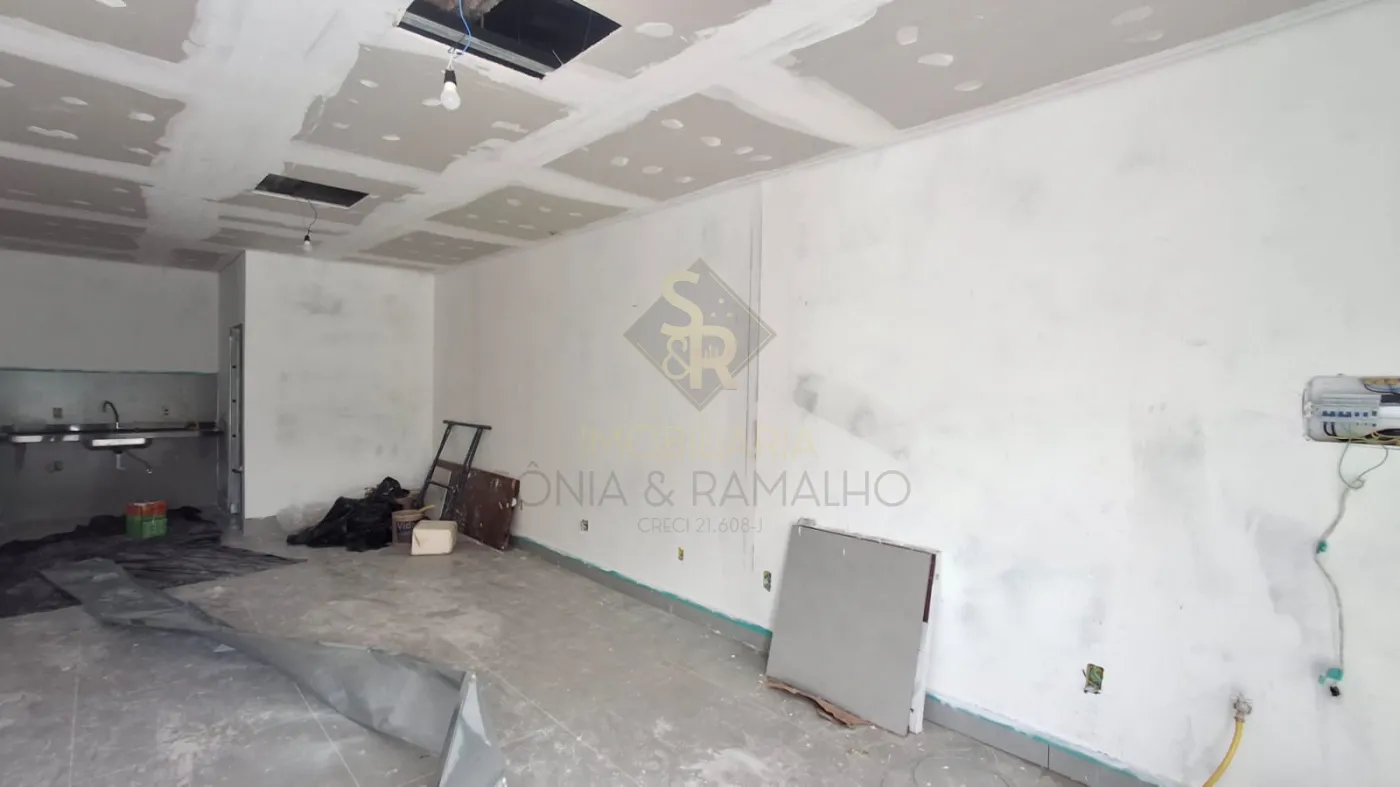 Alugar Im&oacute;veis Comerciais / Im&oacute;vel comercial em Ribeir&atilde;o Preto R$ 5.000,00 - Foto 1