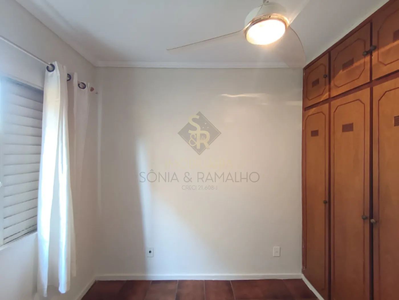 Alugar Apartamentos / Padr&atilde;o em Ribeir&atilde;o Preto R$ 1.200,00 - Foto 12