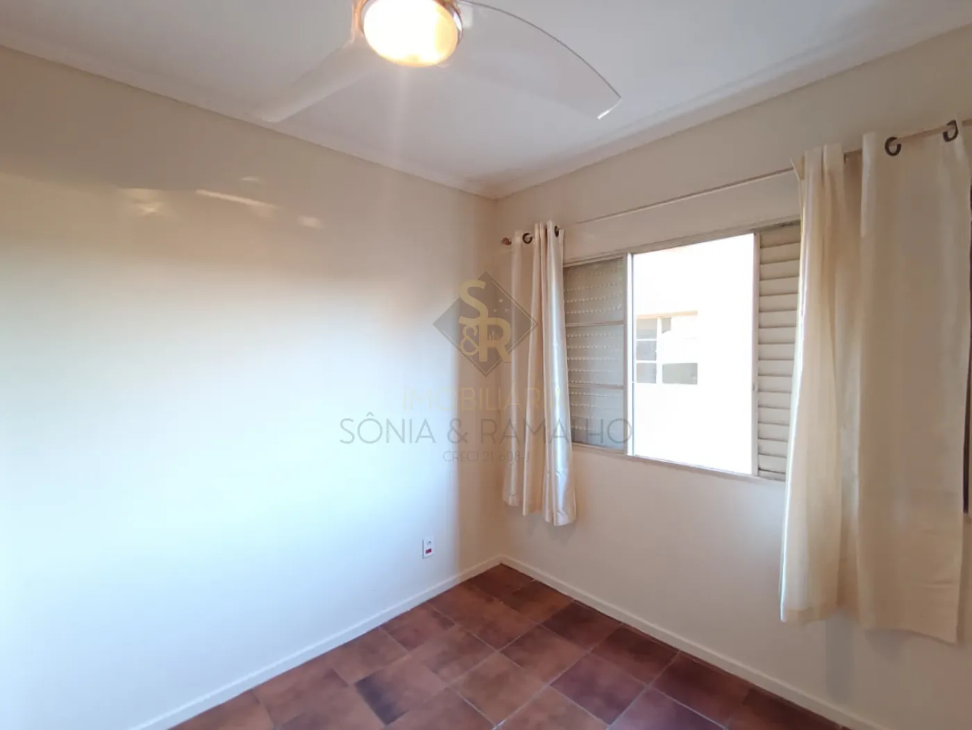 Alugar Apartamentos / Padr&atilde;o em Ribeir&atilde;o Preto R$ 1.200,00 - Foto 16