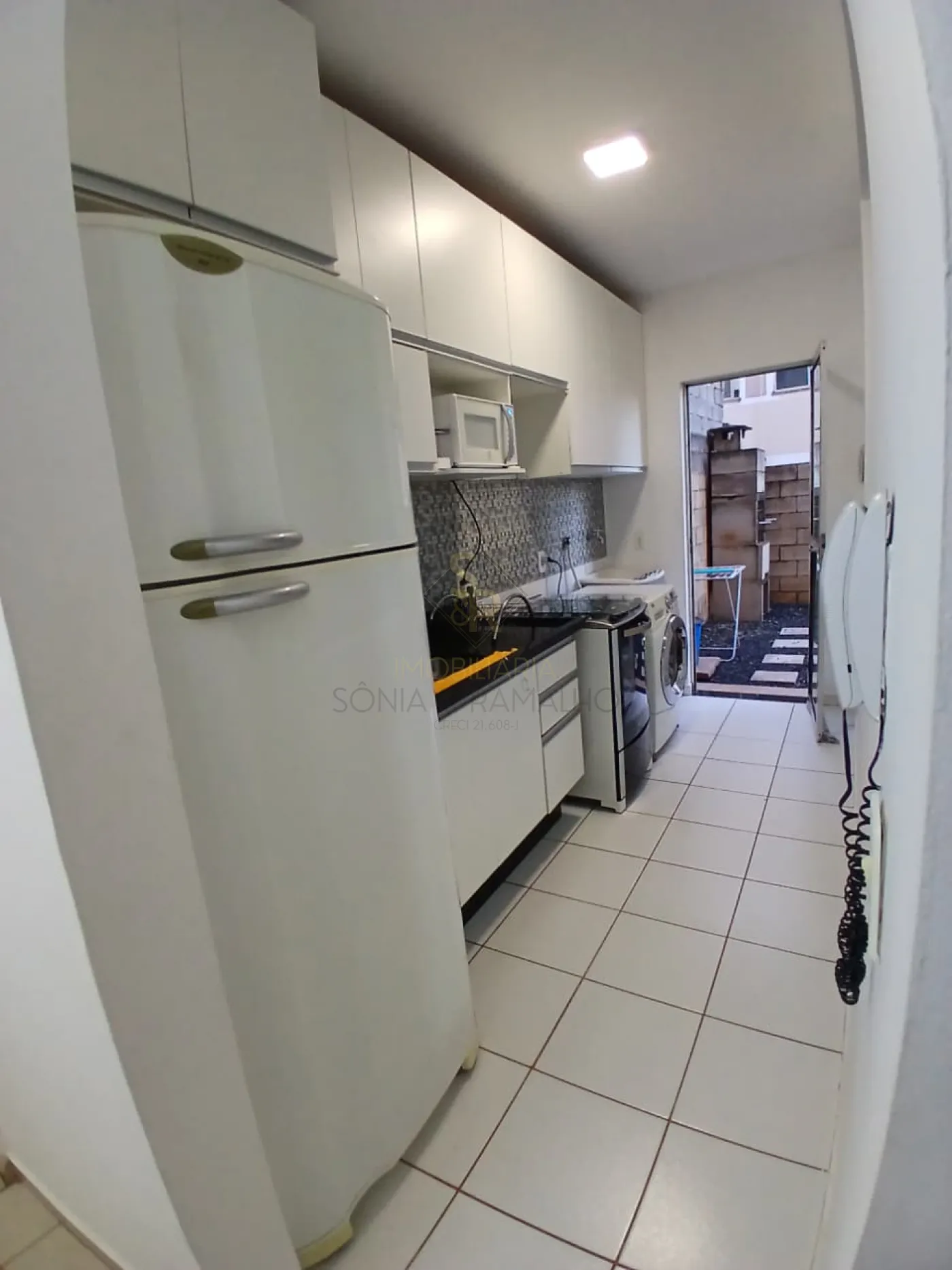 Alugar Apartamentos / Padr&atilde;o em Ribeir&atilde;o Preto R$ 2.000,00 - Foto 4
