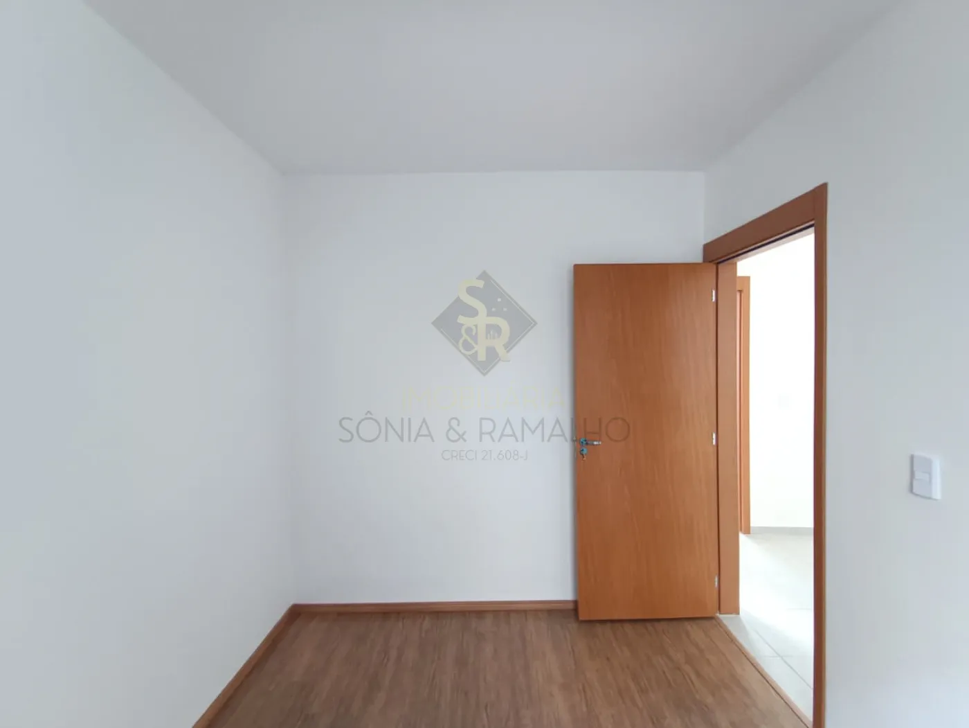 Alugar Apartamentos / Padr&atilde;o em Ribeir&atilde;o Preto R$ 1.300,00 - Foto 15