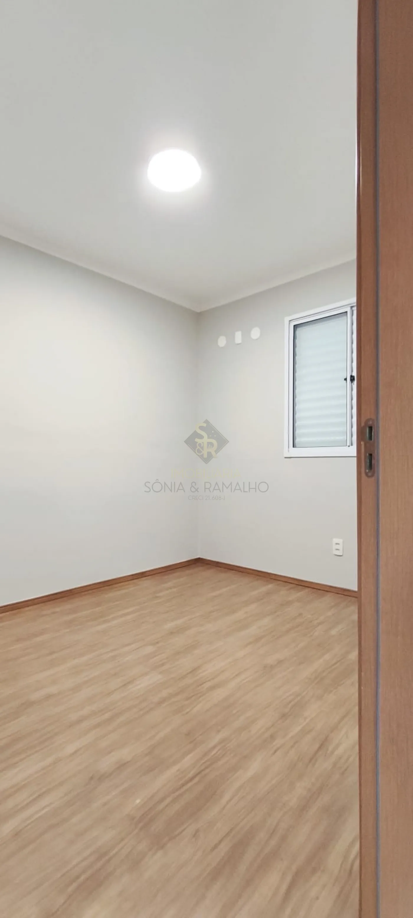 Comprar Apartamentos / Padr&atilde;o em Ribeir&atilde;o Preto R$ 160.000,00 - Foto 2