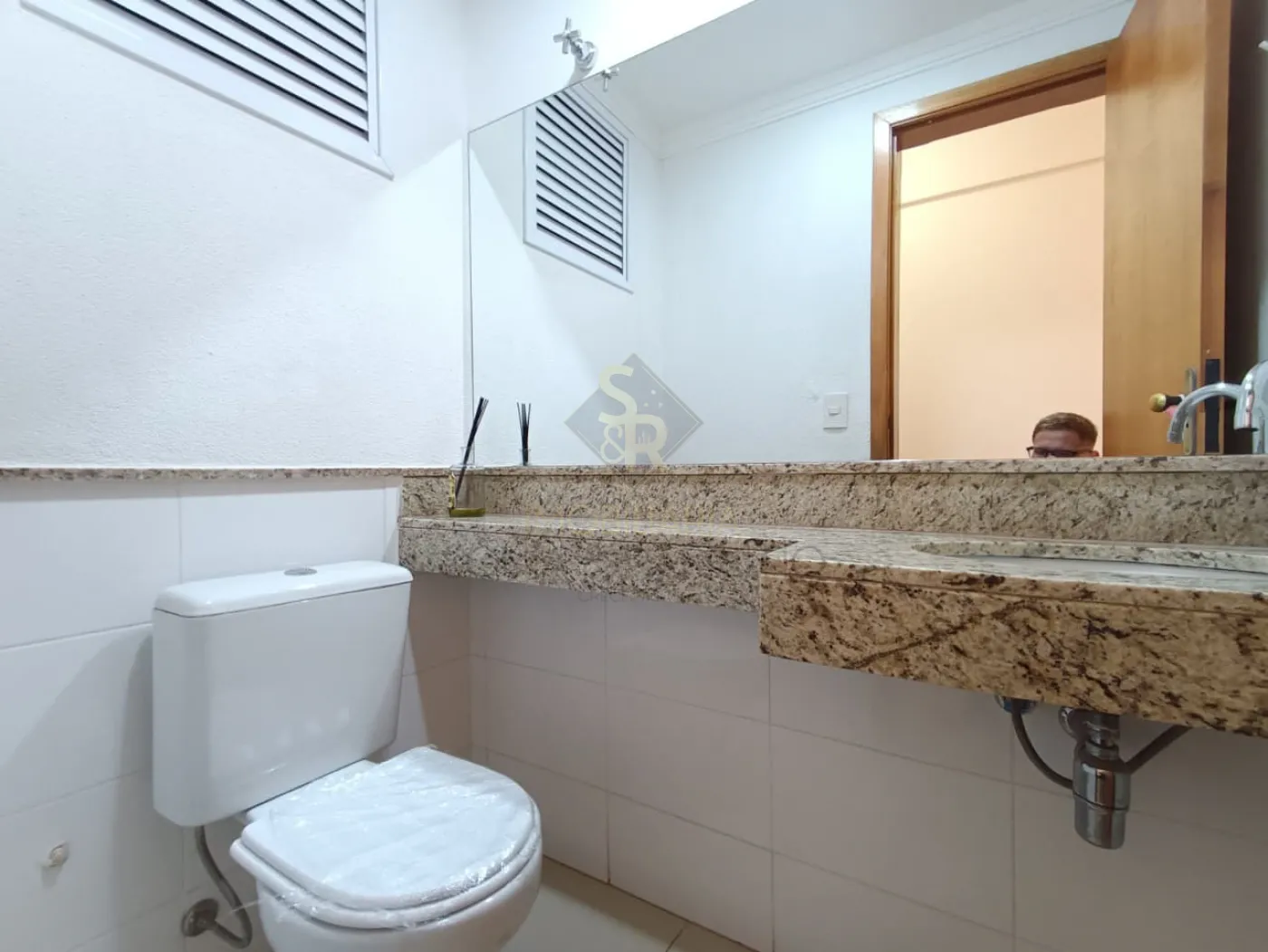 Alugar Apartamentos / Padr&atilde;o em Ribeir&atilde;o Preto R$ 3.600,00 - Foto 6