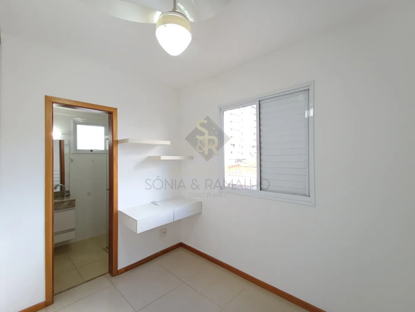 Alugar Apartamentos / Padr&atilde;o em Ribeir&atilde;o Preto R$ 3.600,00 - Foto 27